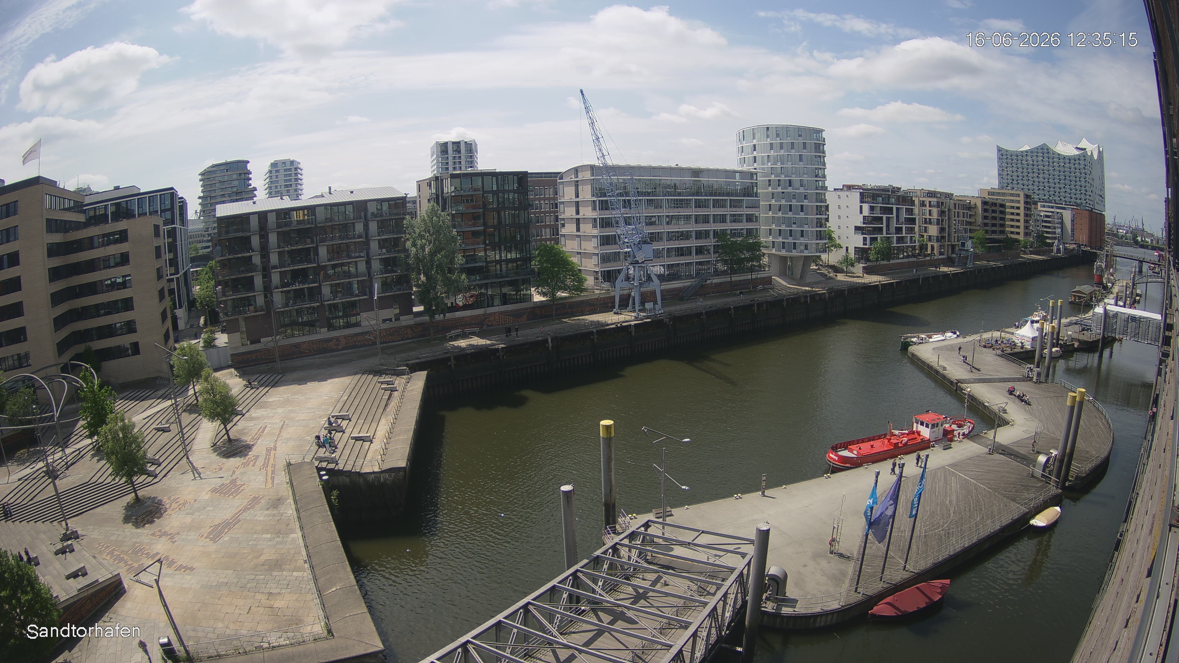 Archiv Foto Webcam Hamburg: HafenCity und Elbphilharmonie