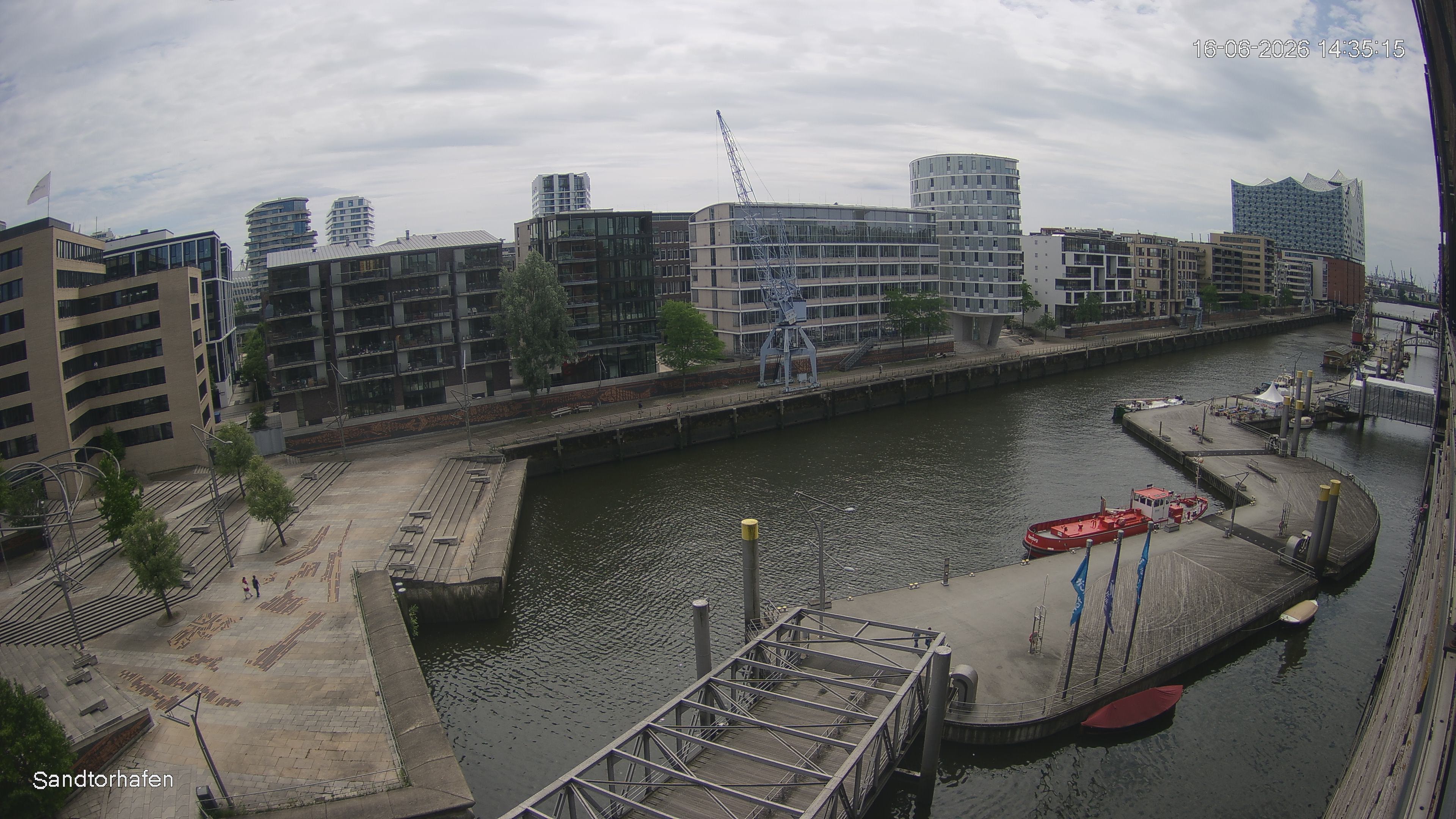 Archived image Webcam Harbour Hall Hamburg
