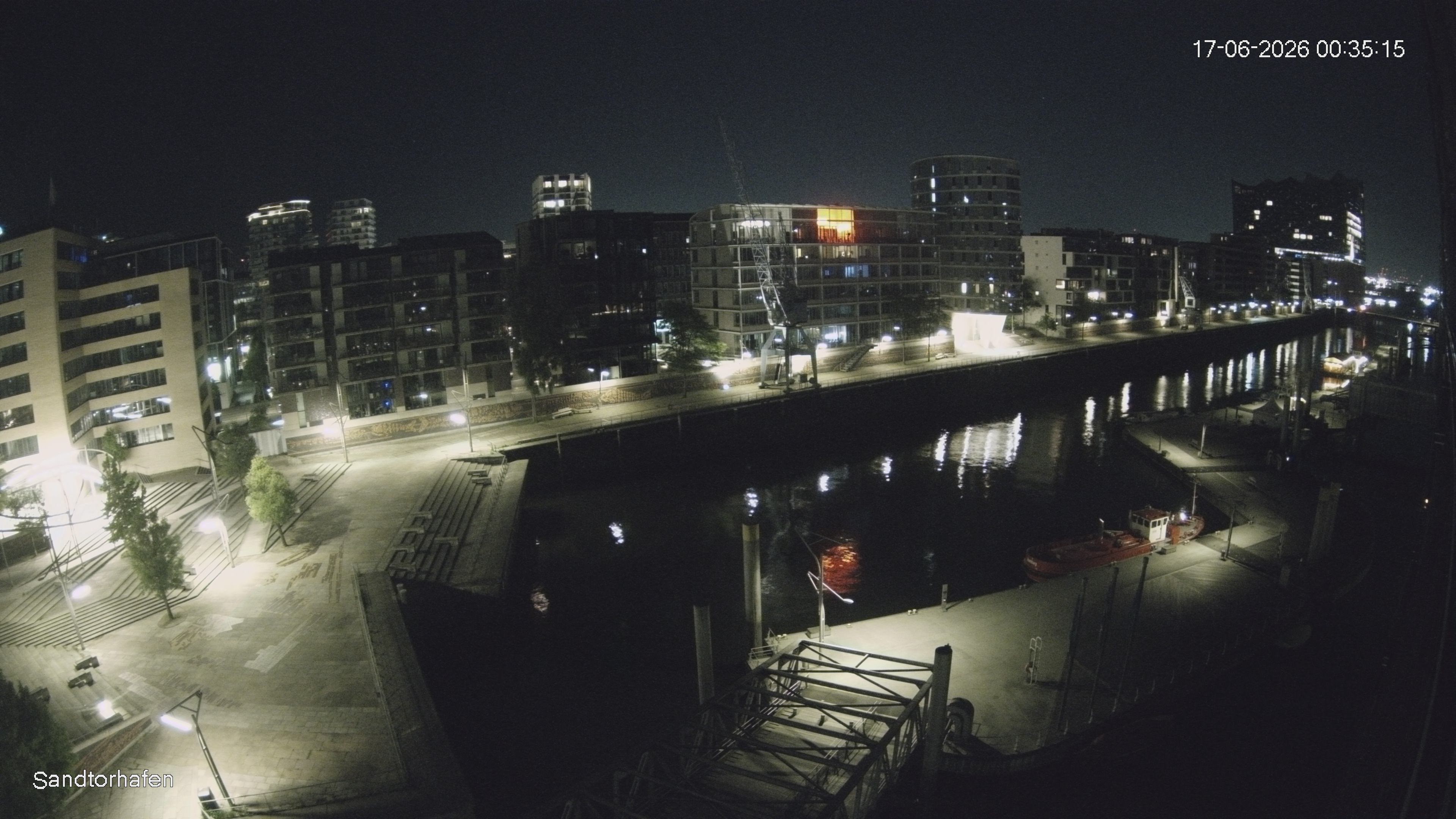 Archived image Webcam Harbour Hall Hamburg