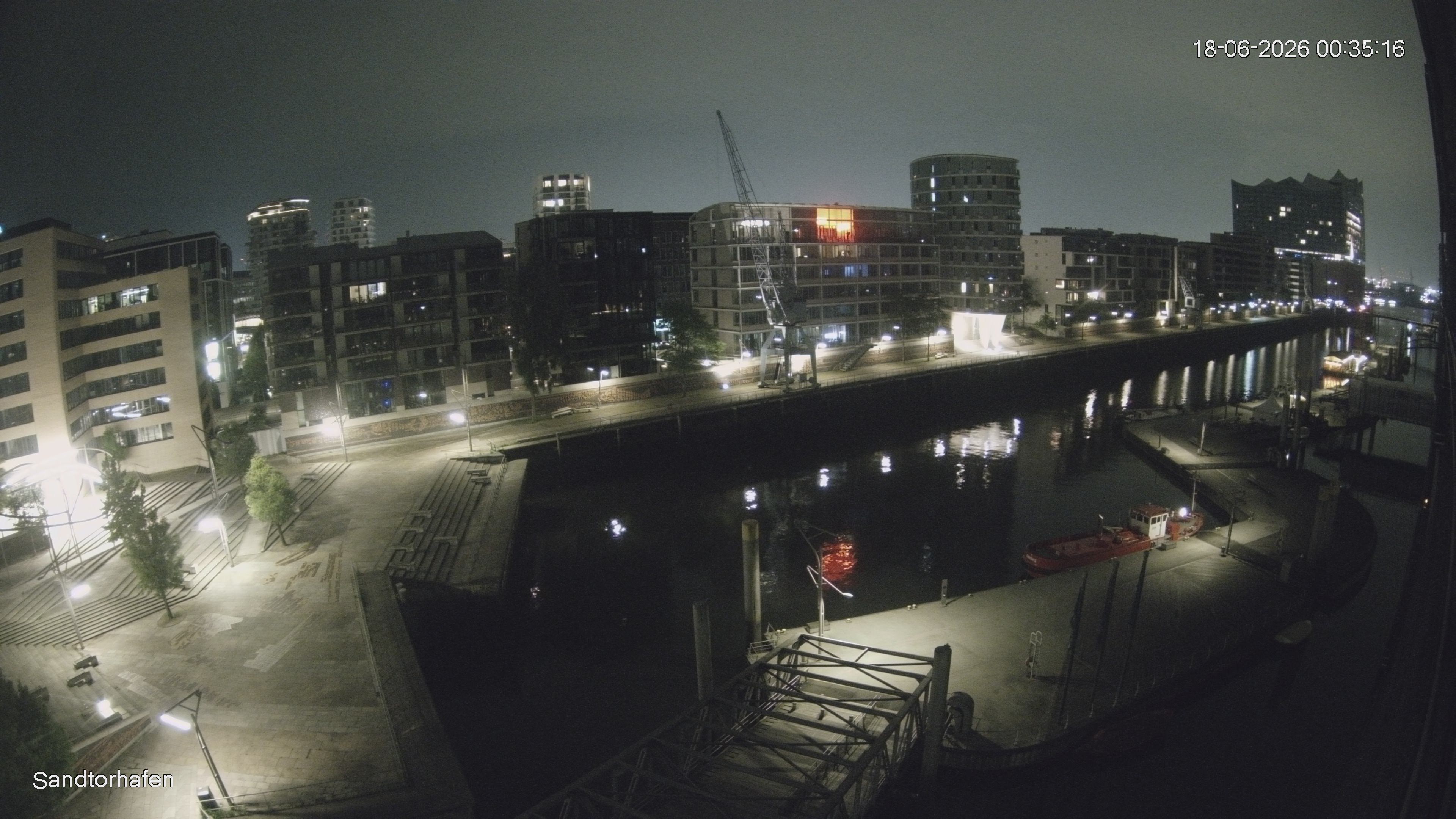 Archived image Webcam Harbour Hall Hamburg