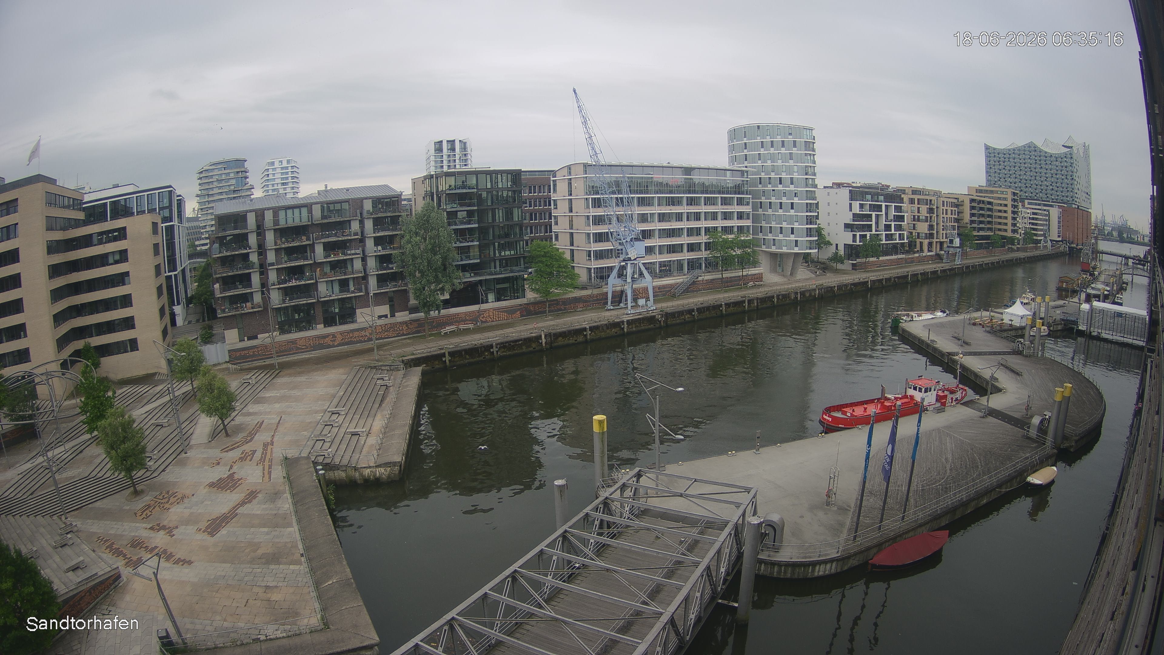 Archived image Webcam Harbour Hall Hamburg