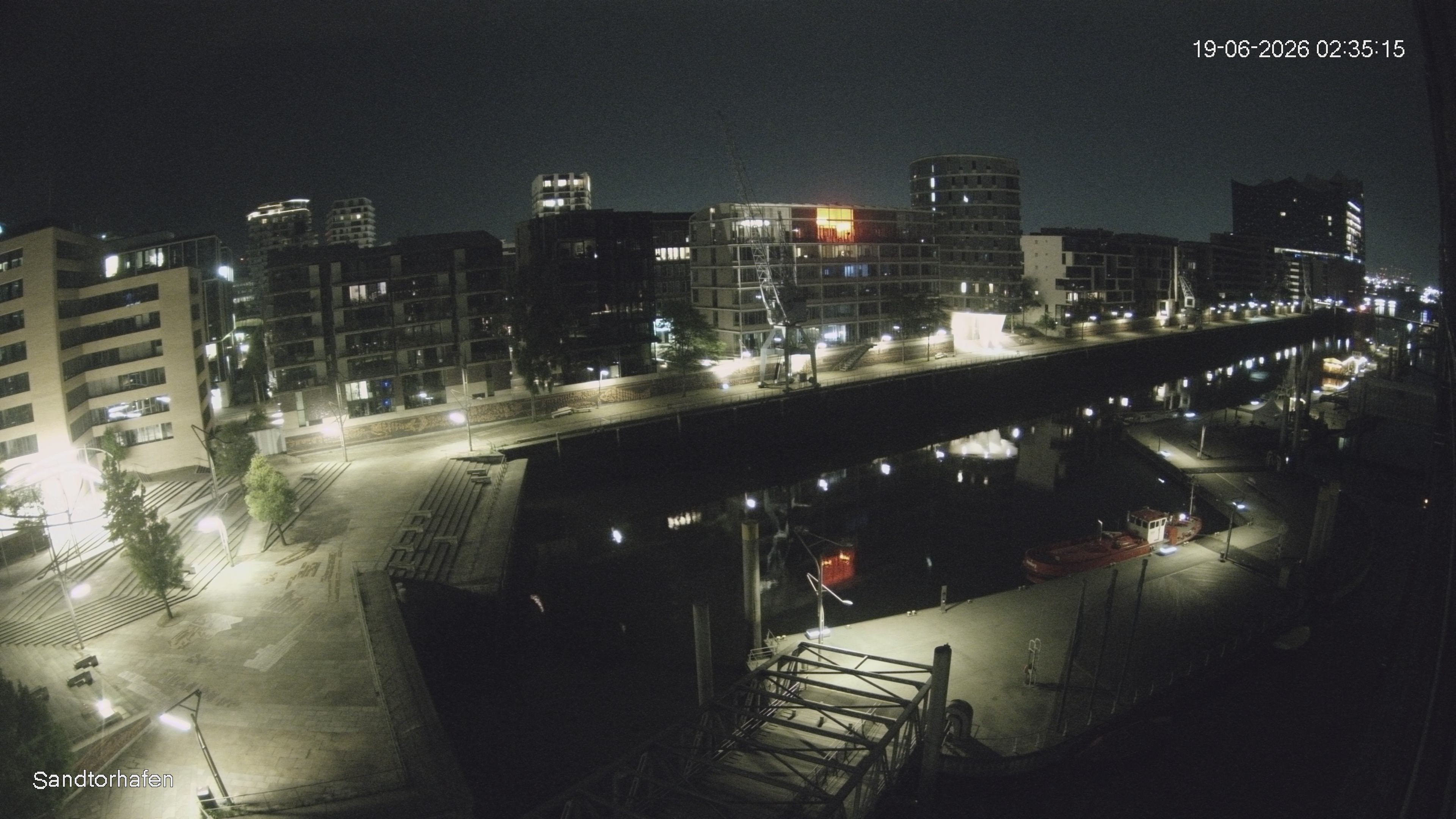 Archived image Webcam Harbour Hall Hamburg