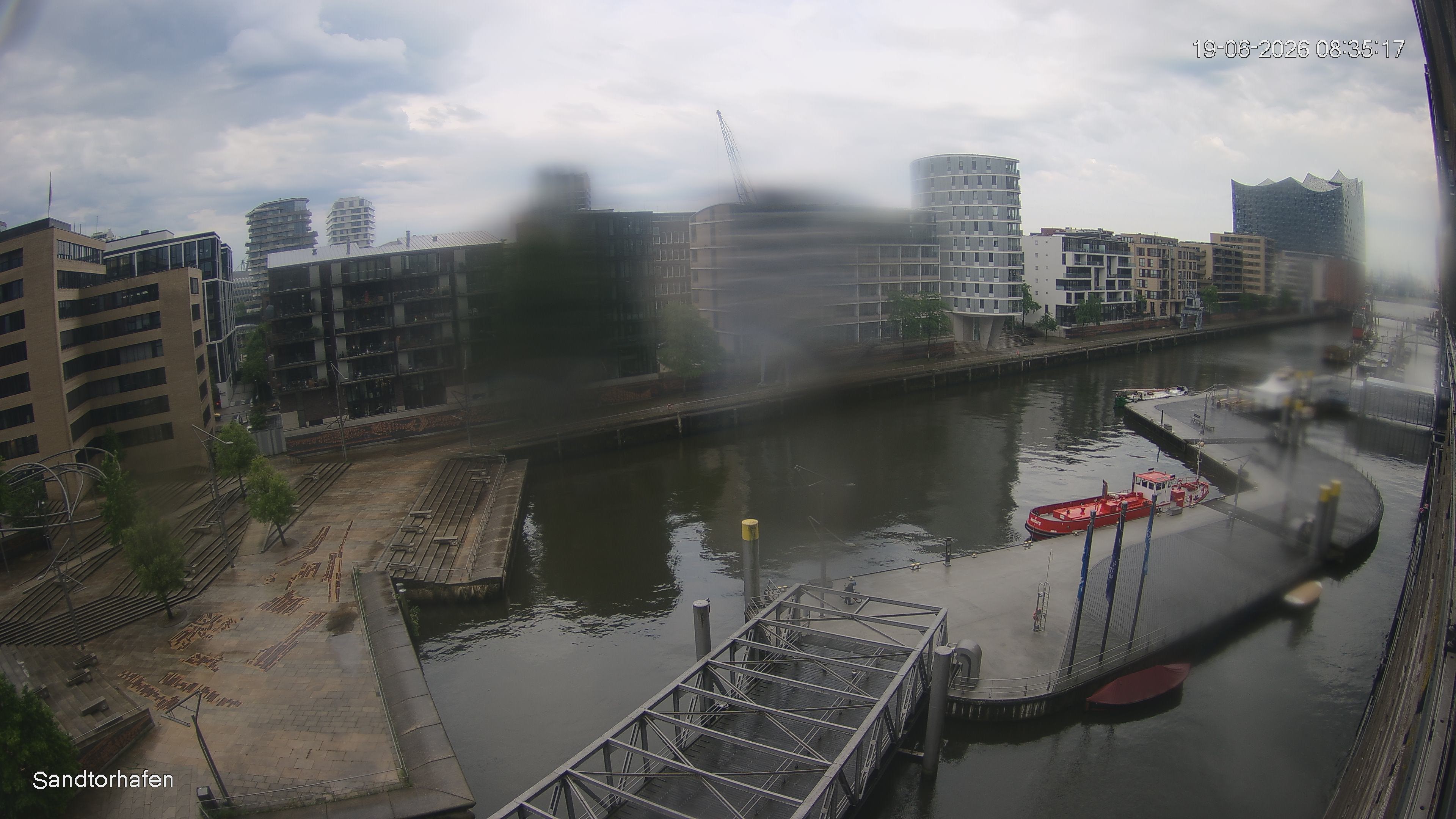 Archiv Foto Webcam Hamburg: HafenCity und Elbphilharmonie