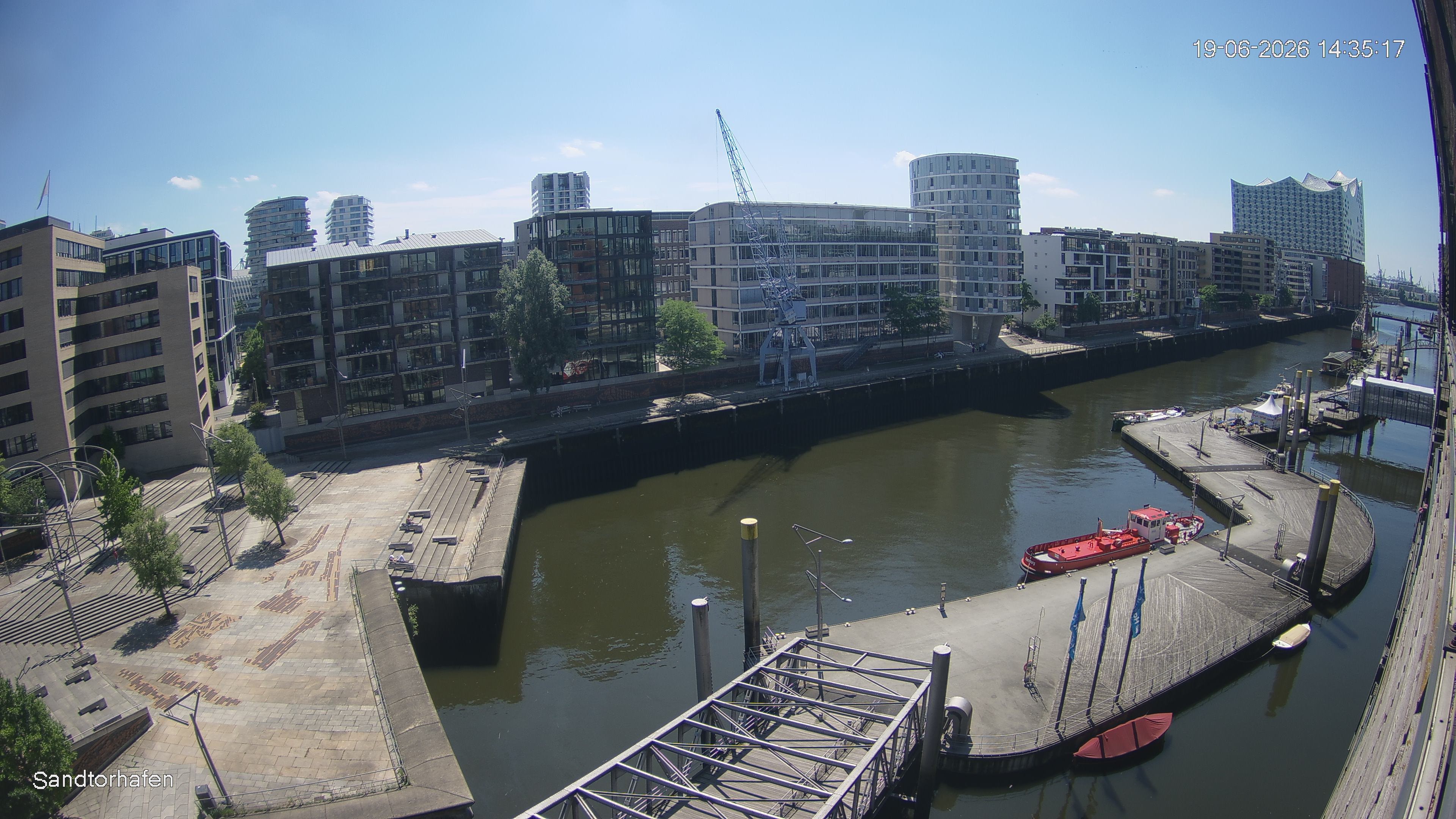 Archiv Foto Webcam Hamburg: HafenCity und Elbphilharmonie