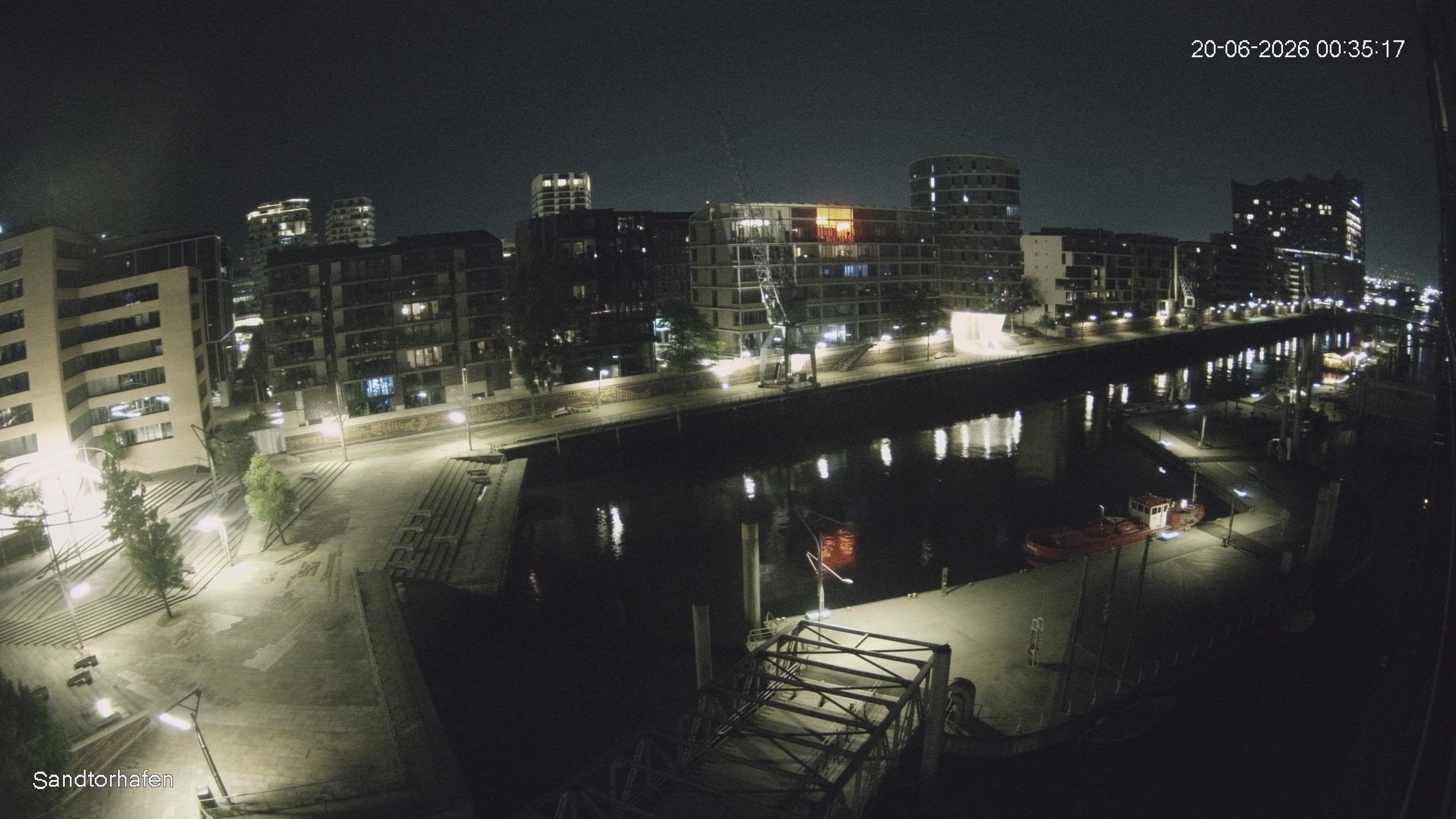 Archiv Foto Webcam Hamburg: HafenCity und Elbphilharmonie