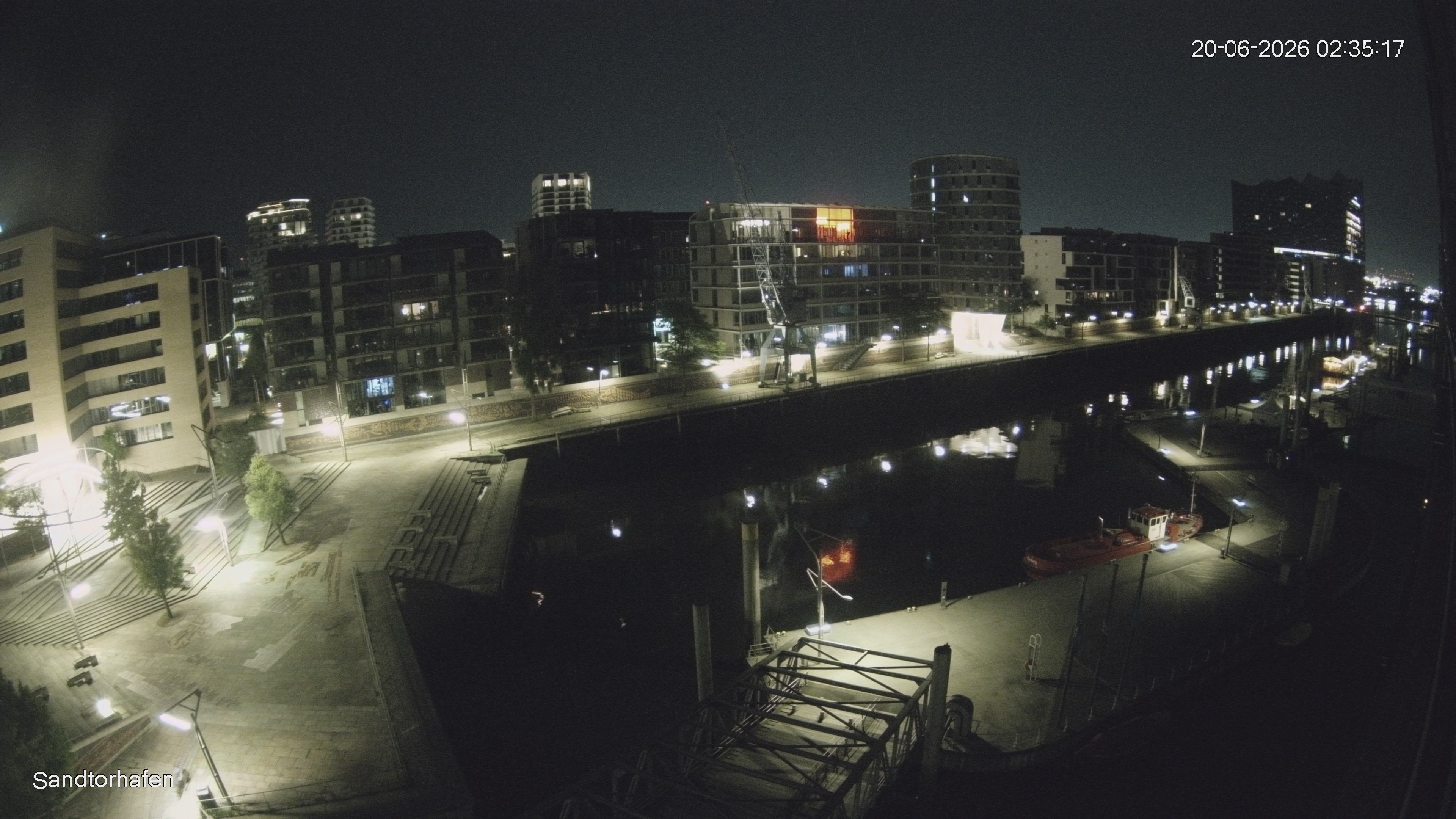 Archived image Webcam Harbour Hall Hamburg