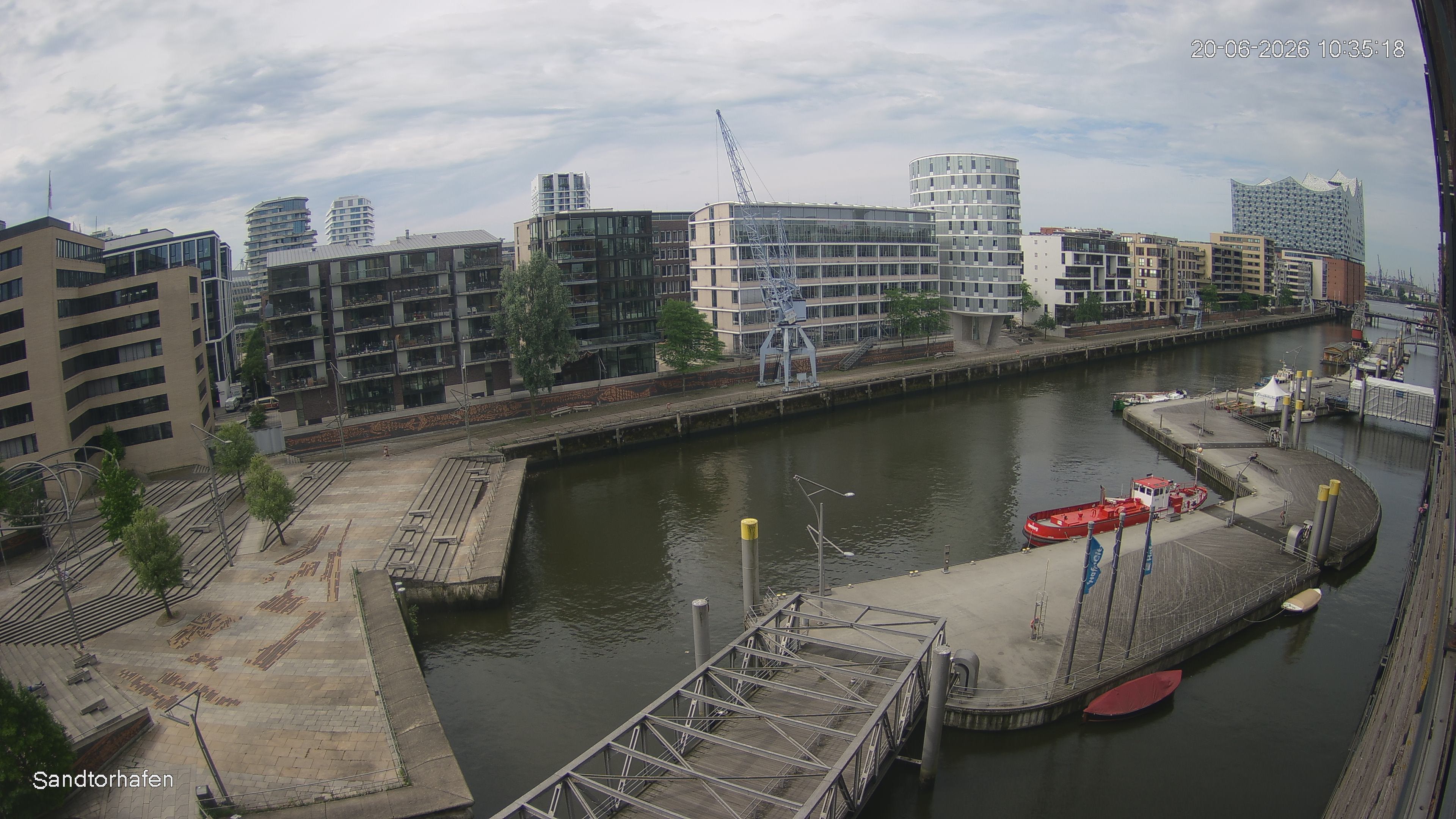 Archiv Foto Webcam Hamburg: HafenCity und Elbphilharmonie