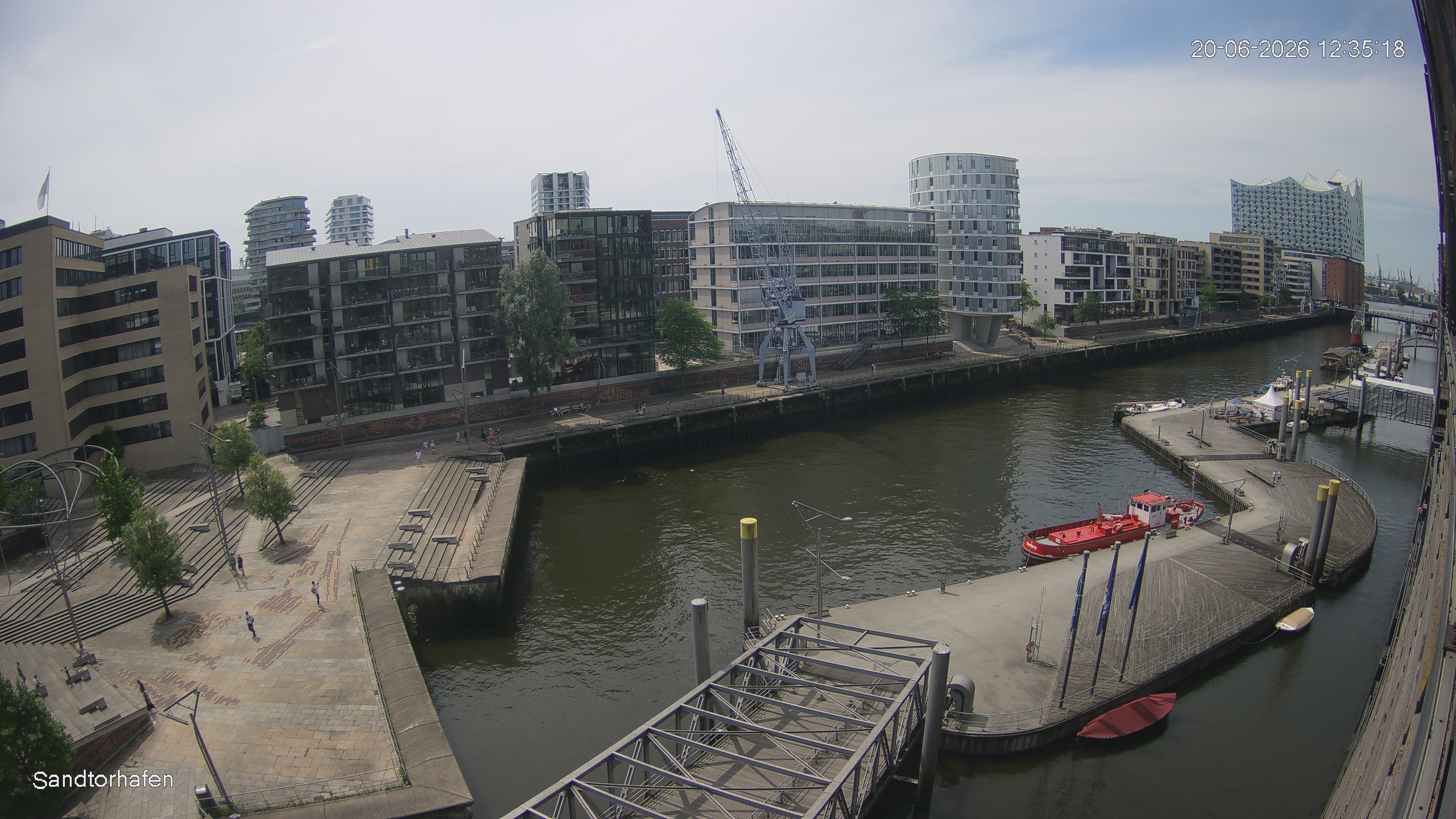 Archiv Foto Webcam Hamburg: HafenCity und Elbphilharmonie