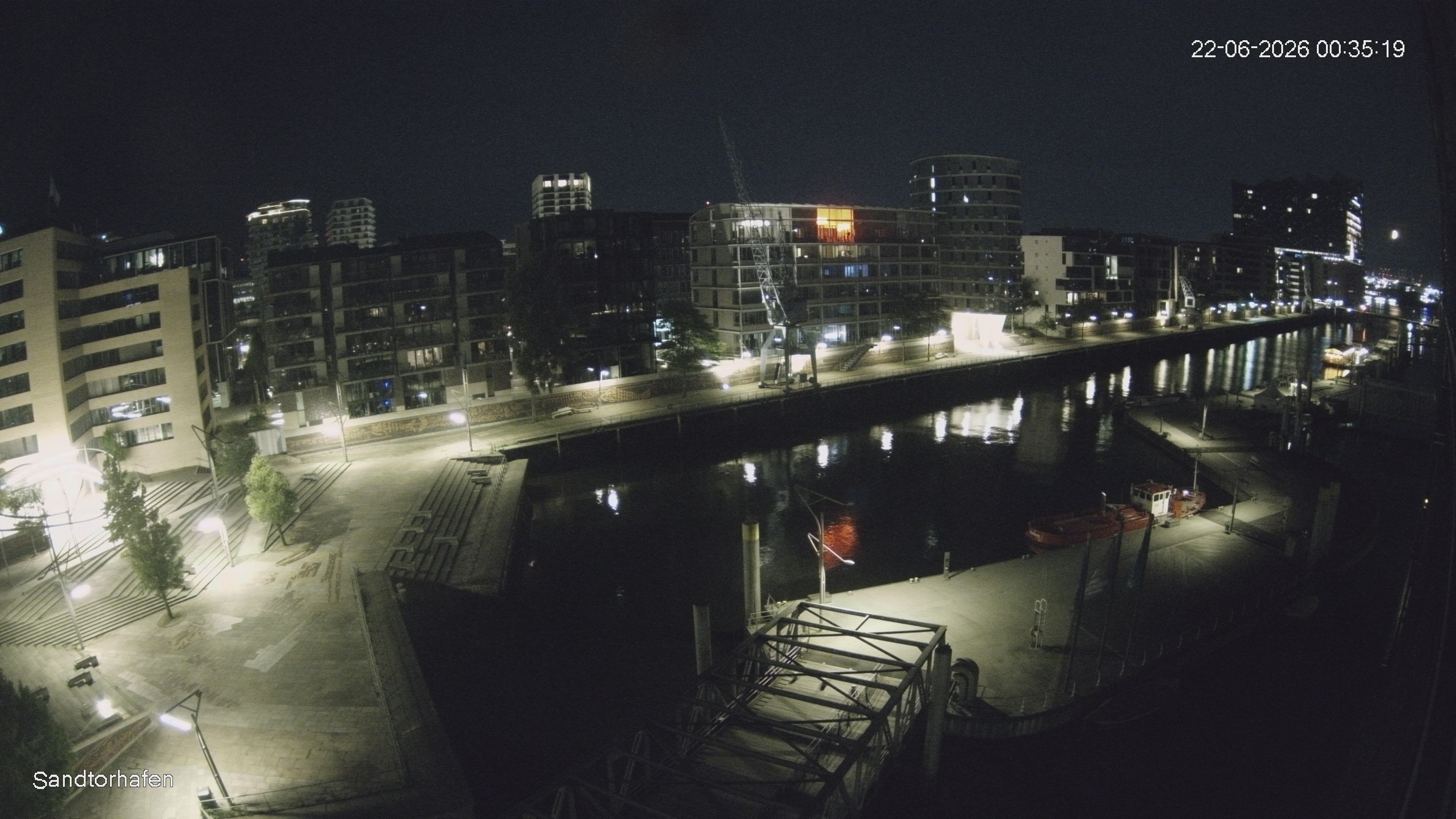 Archiv Foto Webcam Hamburg: HafenCity und Elbphilharmonie