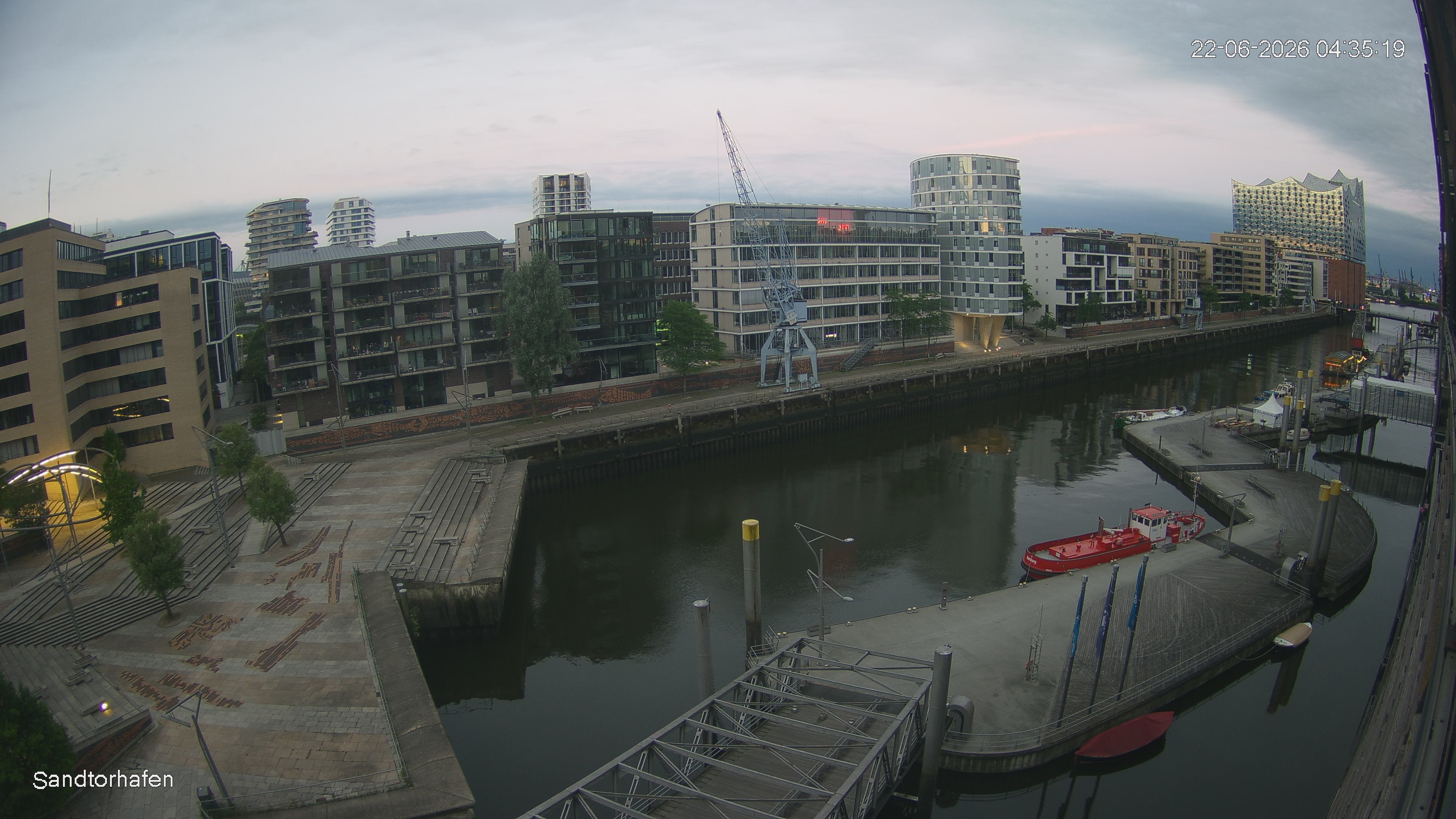 Archiv Foto Webcam Hamburg: HafenCity und Elbphilharmonie