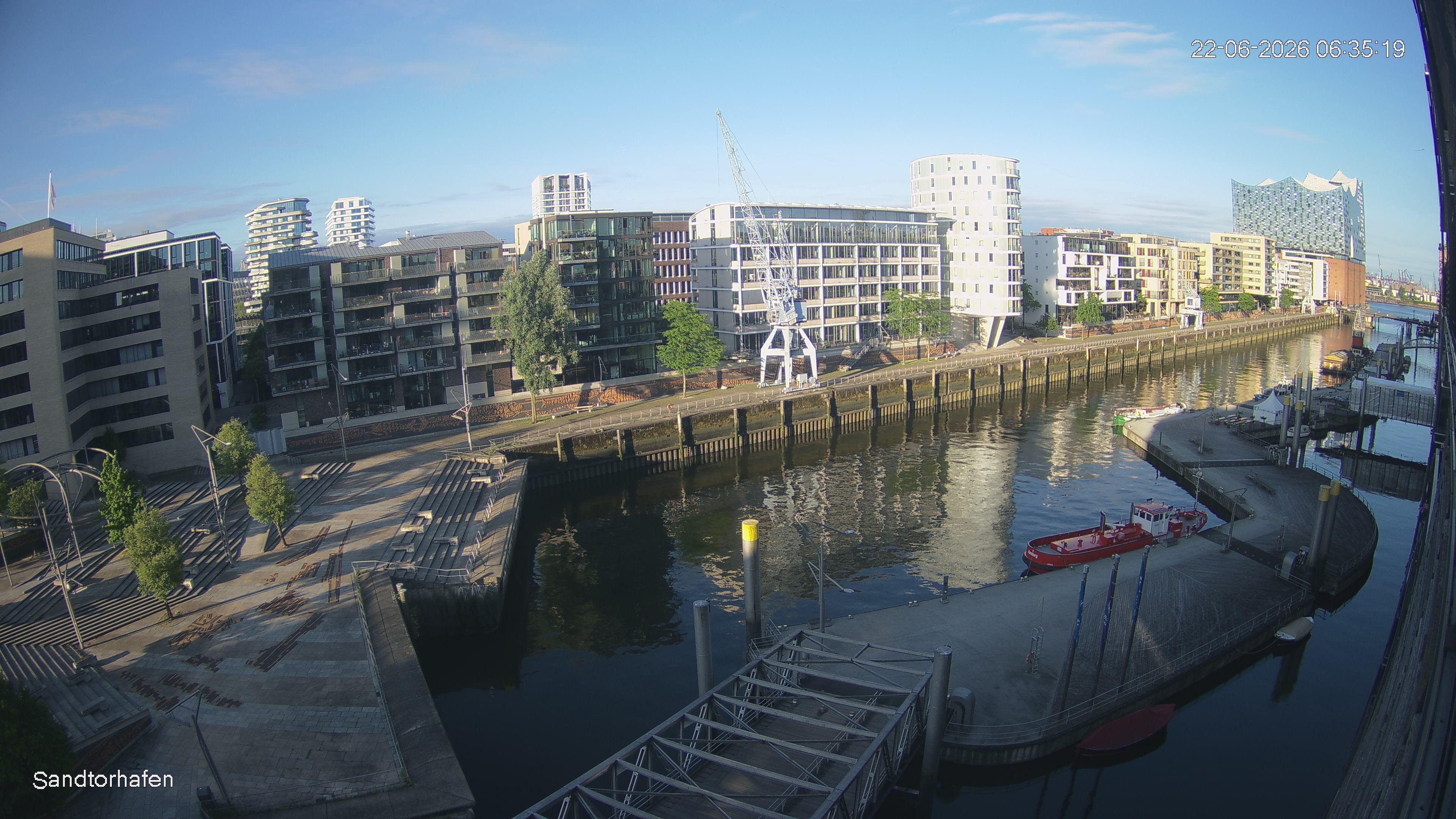 Archiv Foto Webcam Hamburg: HafenCity und Elbphilharmonie