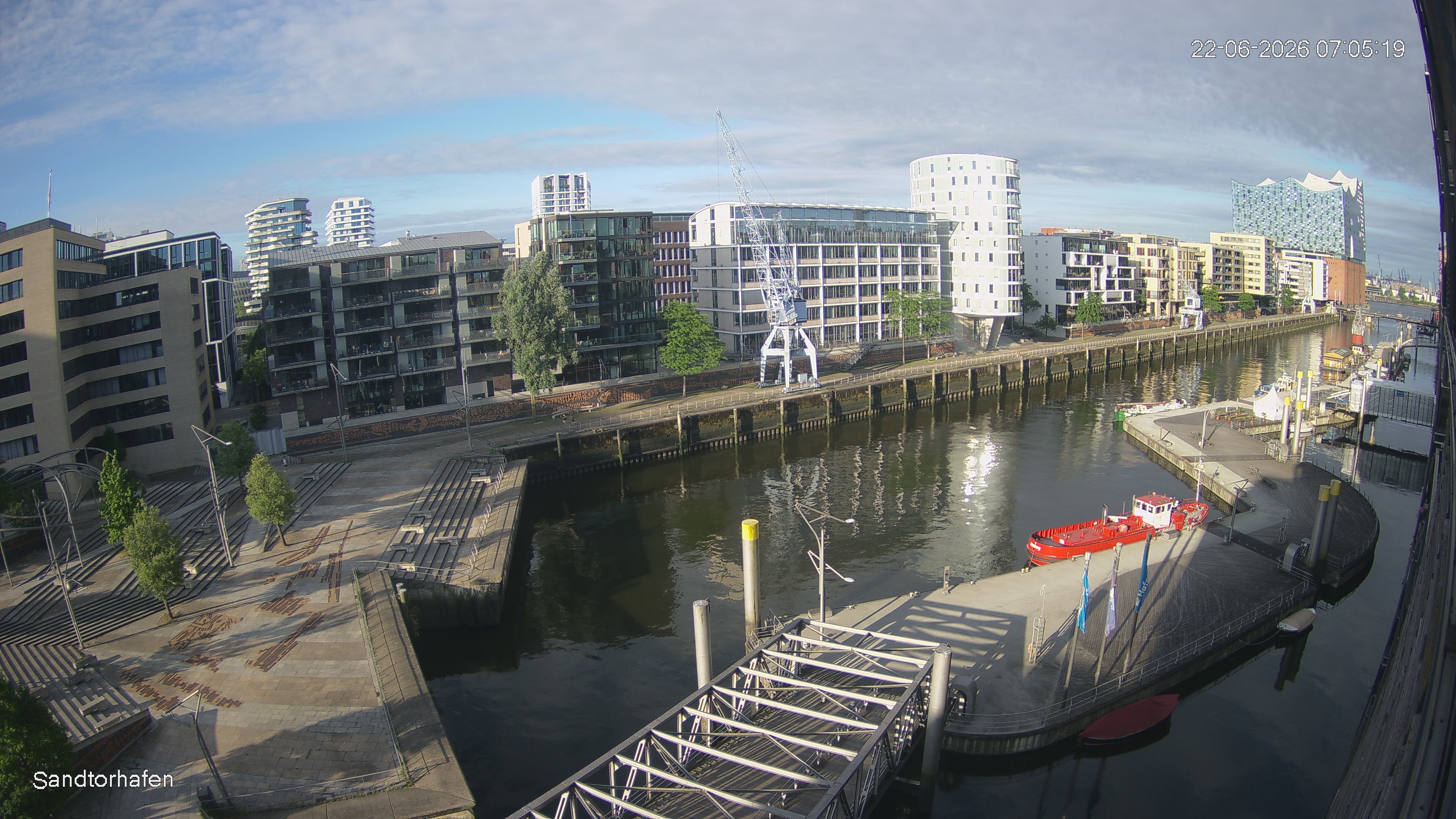 Archiv Foto Webcam Hamburg: HafenCity und Elbphilharmonie