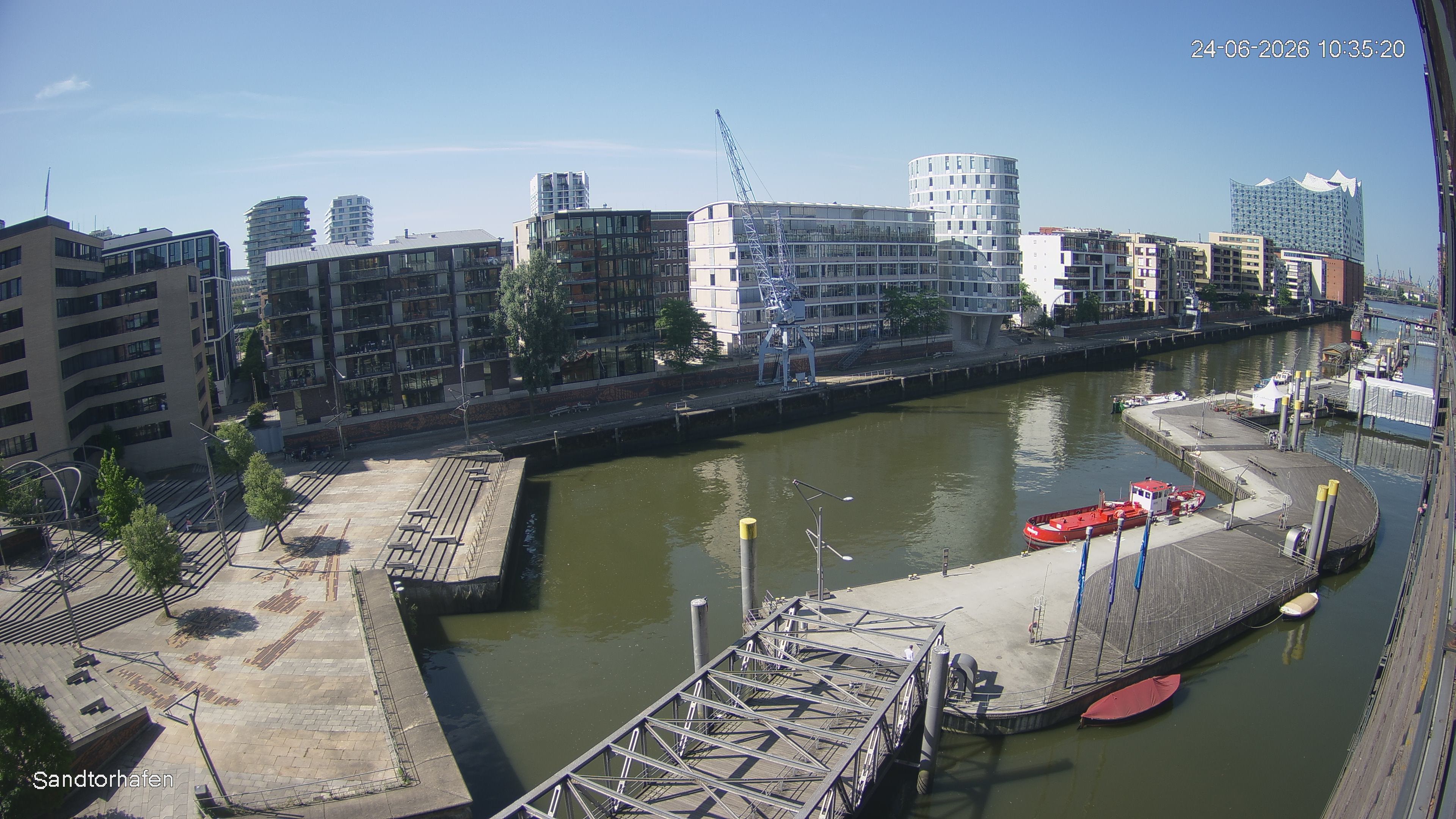 Archiv Foto Webcam Hamburg: HafenCity und Elbphilharmonie