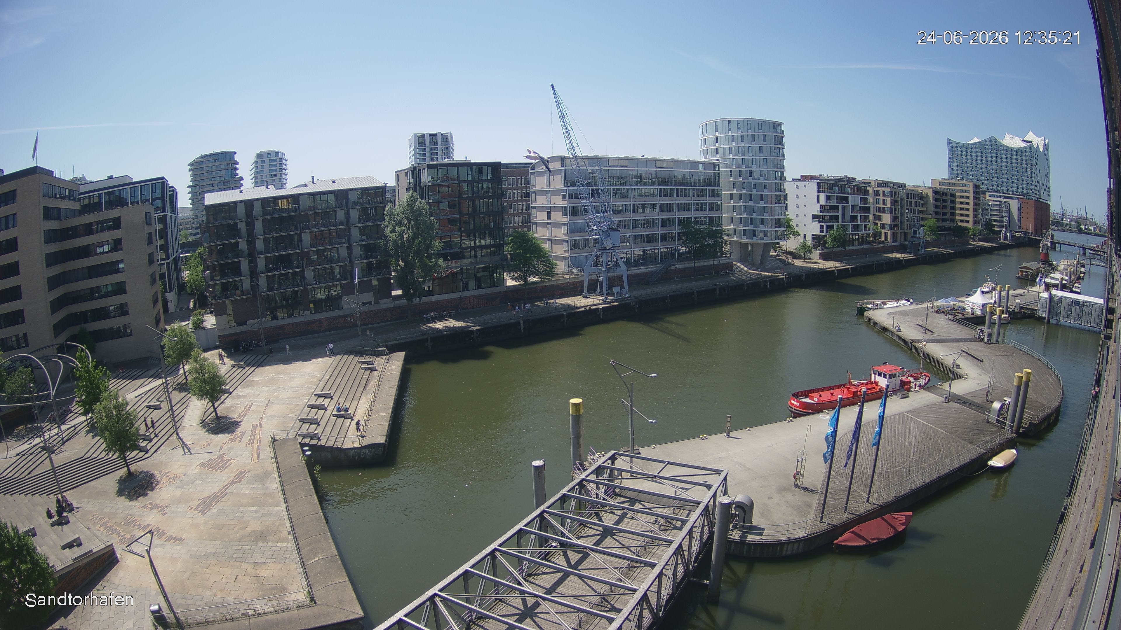 Archiv Foto Webcam Hamburg: HafenCity und Elbphilharmonie