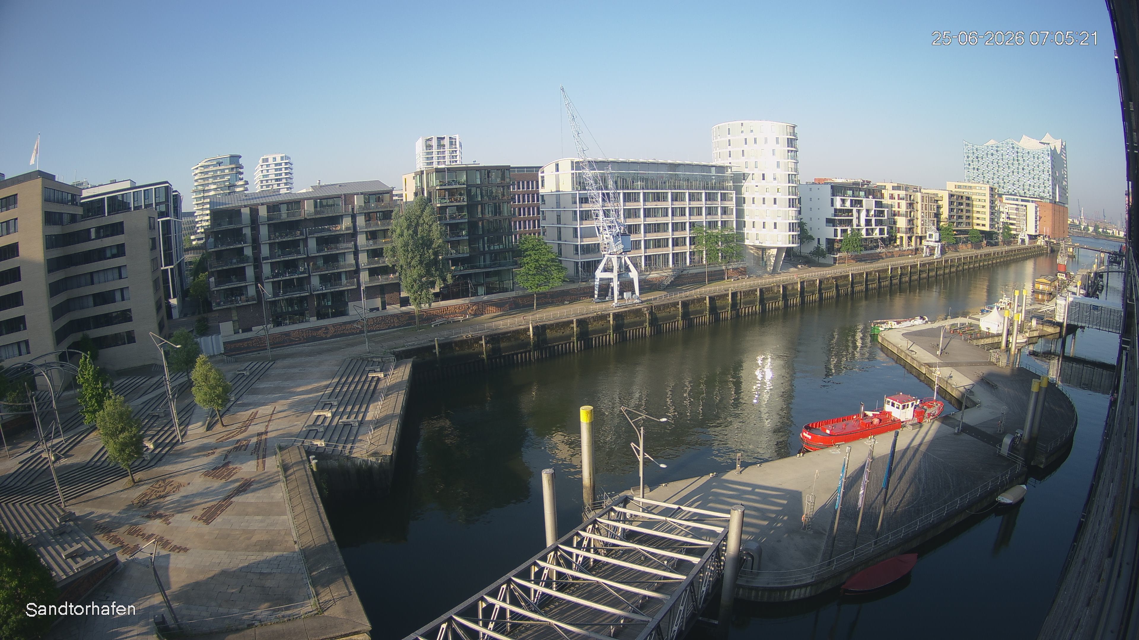 Archived image Webcam Harbour Hall Hamburg
