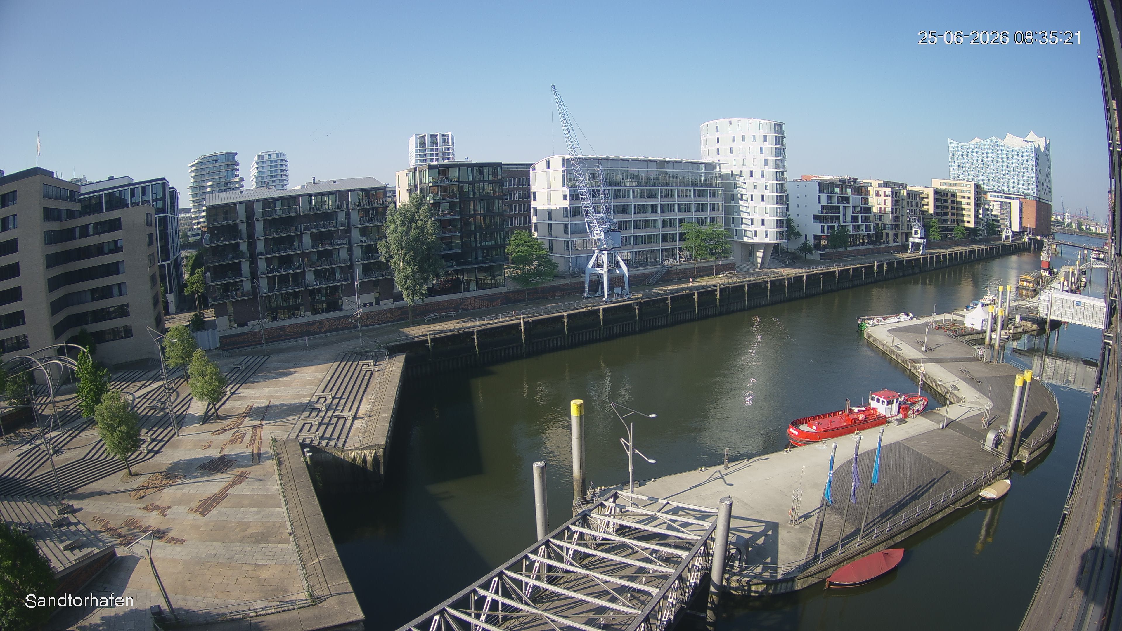 Archiv Foto Webcam Hamburg: HafenCity und Elbphilharmonie