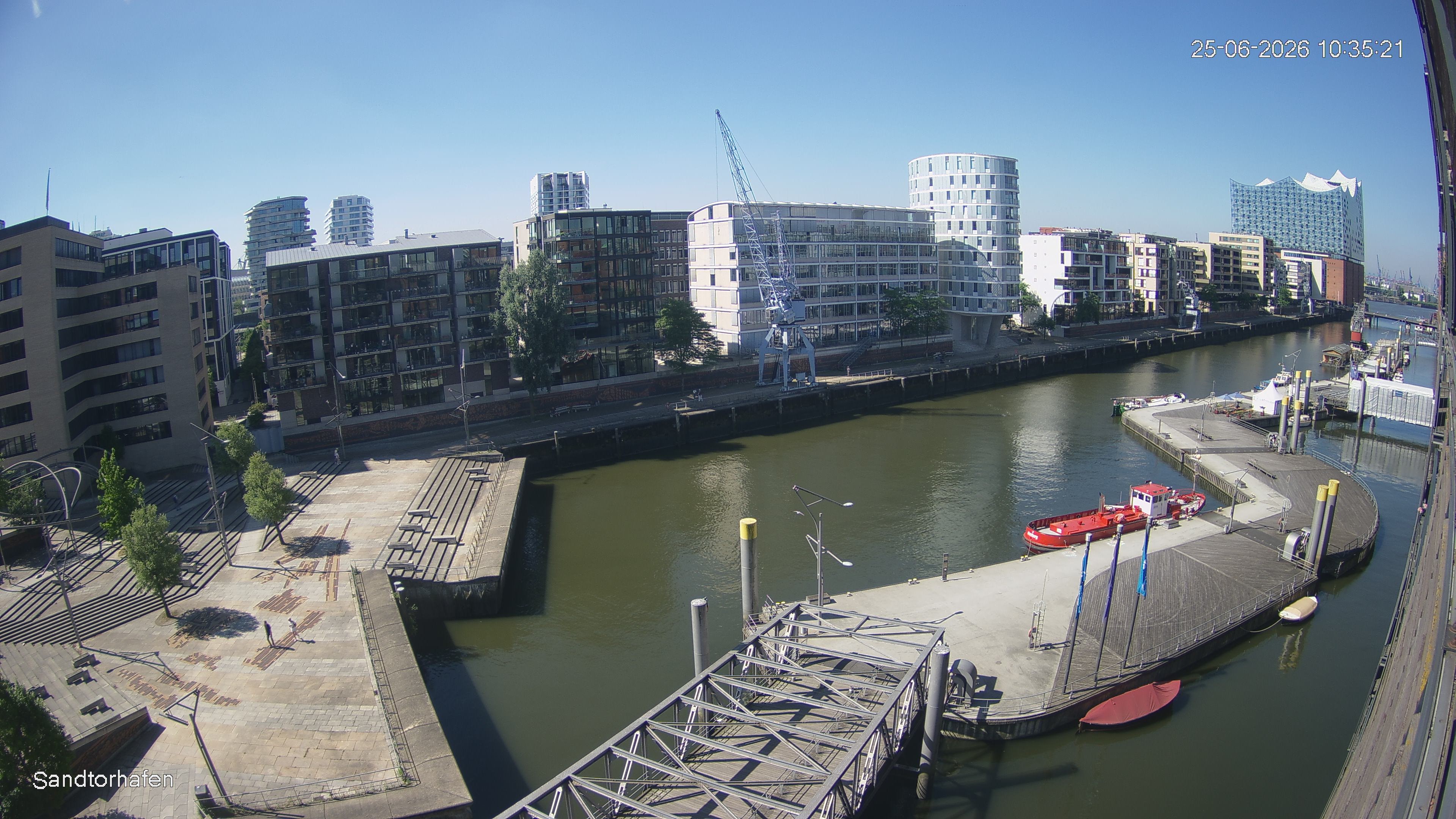 Archiv Foto Webcam Hamburg: HafenCity und Elbphilharmonie