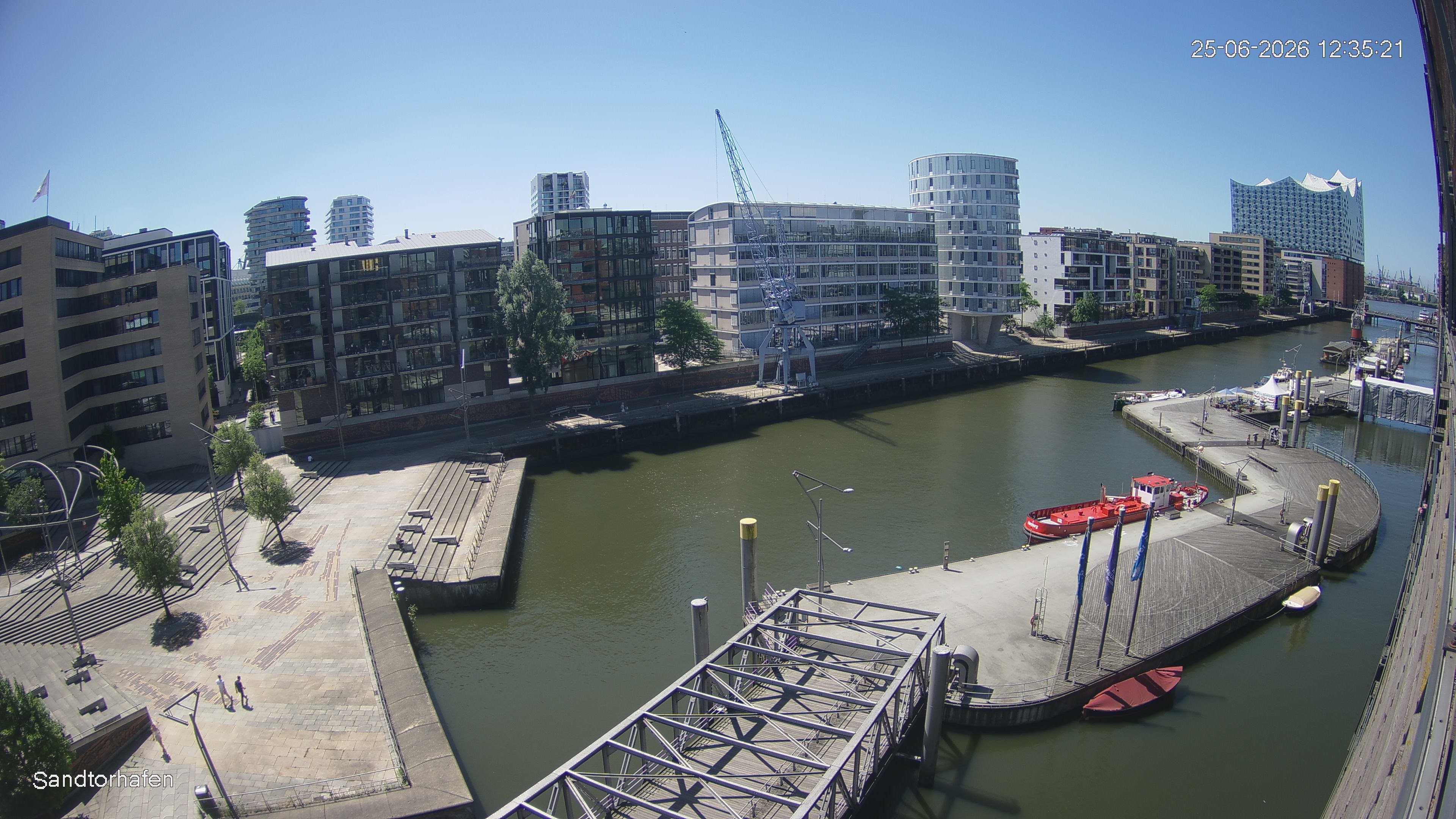 Archived image Webcam Harbour Hall Hamburg