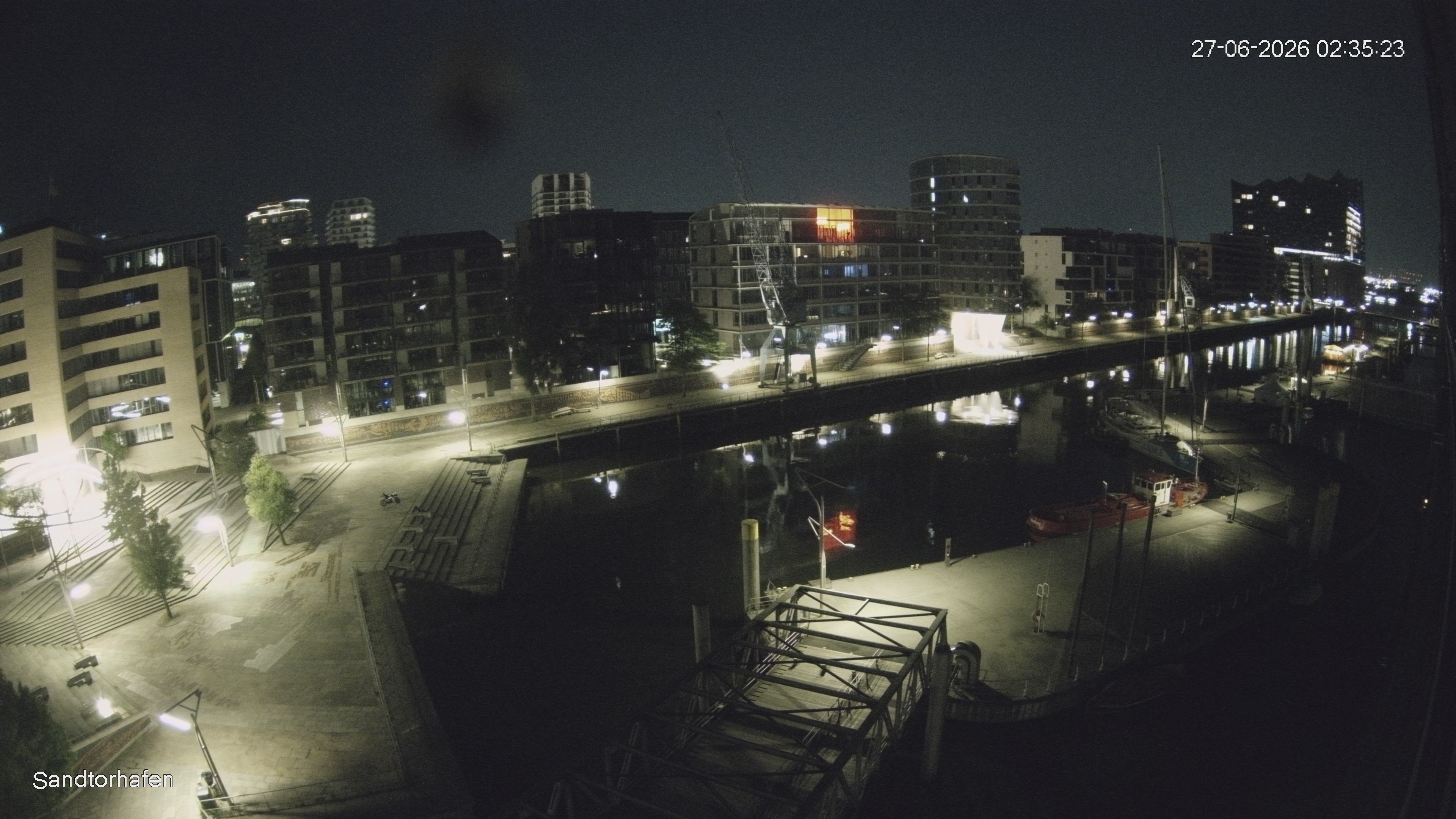 Archived image Webcam Harbour Hall Hamburg