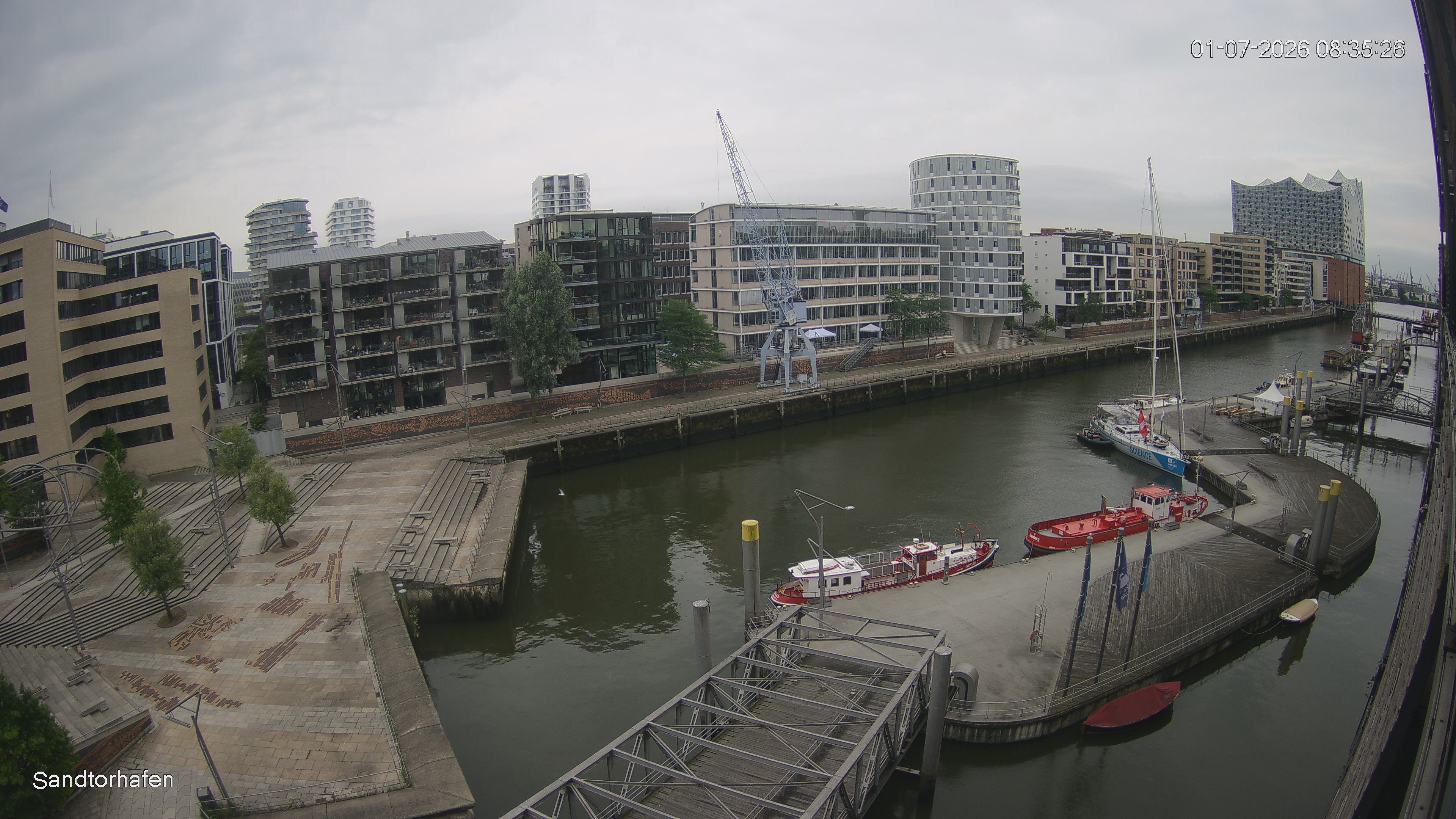 Archived image Webcam Harbour Hall Hamburg