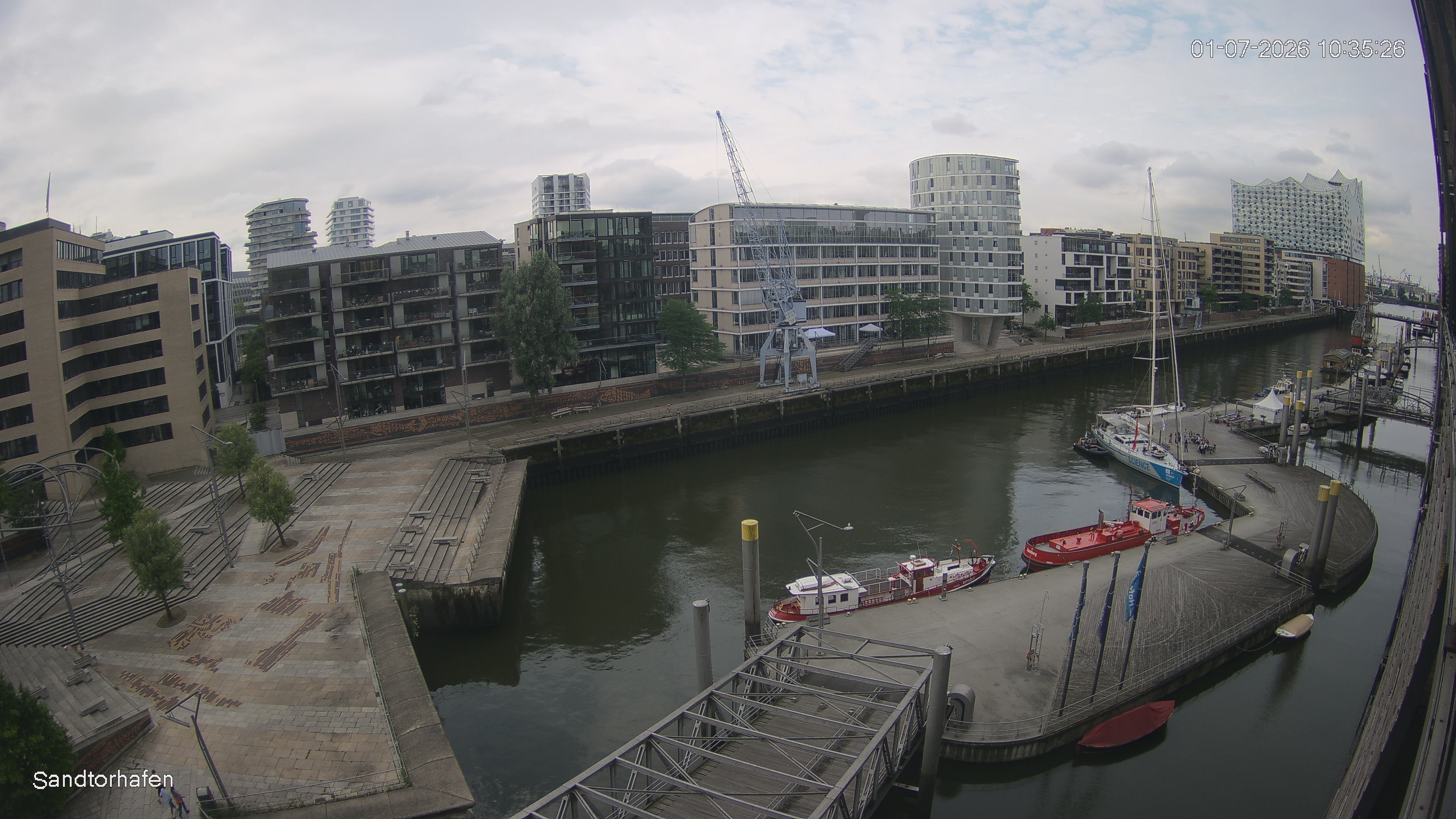 Archived image Webcam Harbour Hall Hamburg