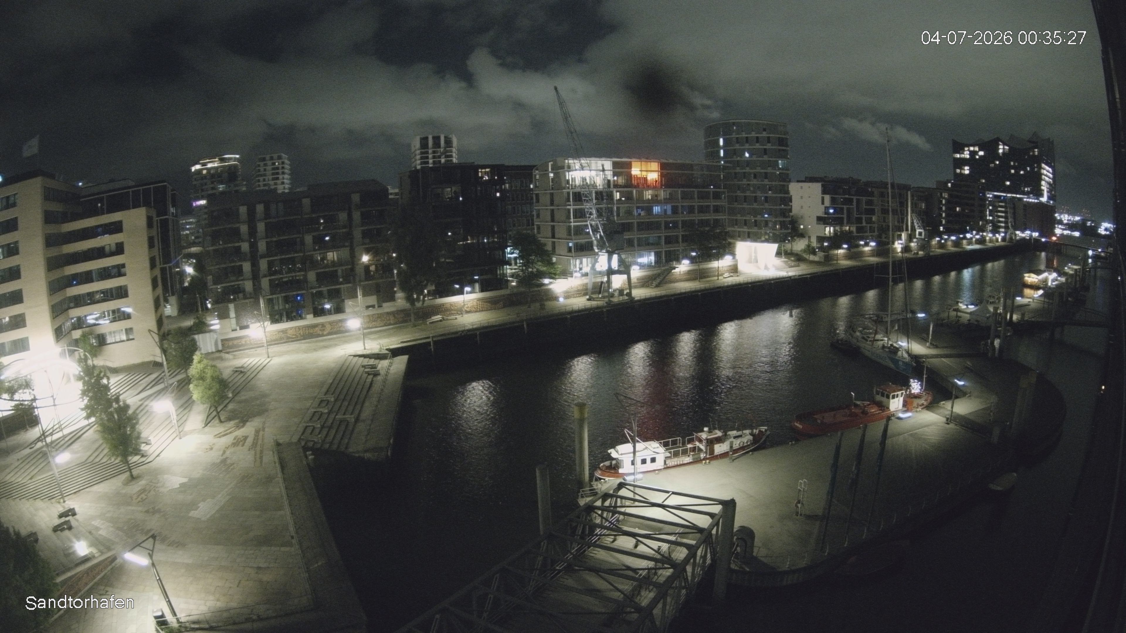 Archived image Webcam Harbour Hall Hamburg