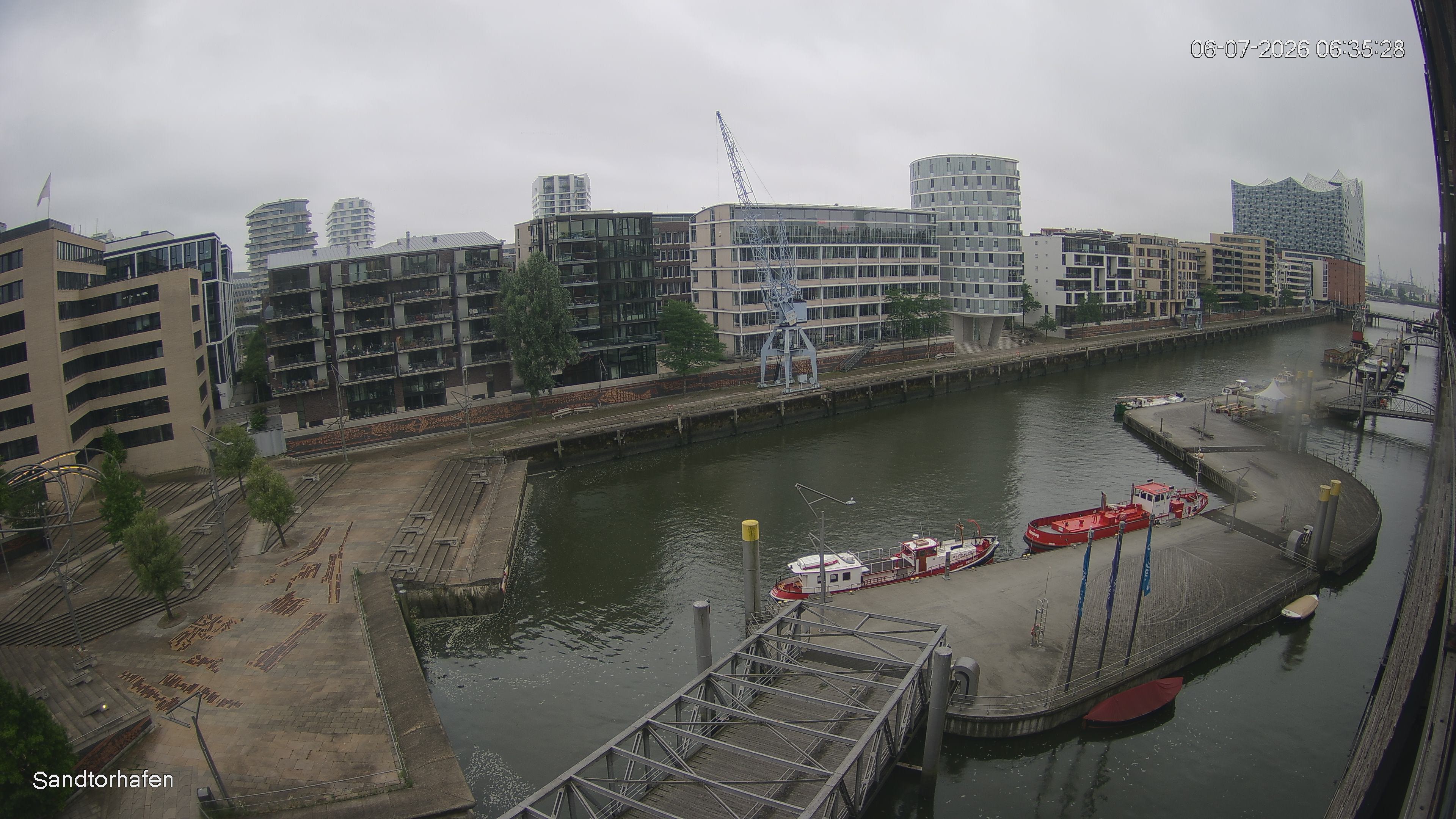 Archiv Foto Webcam Hamburg: HafenCity und Elbphilharmonie