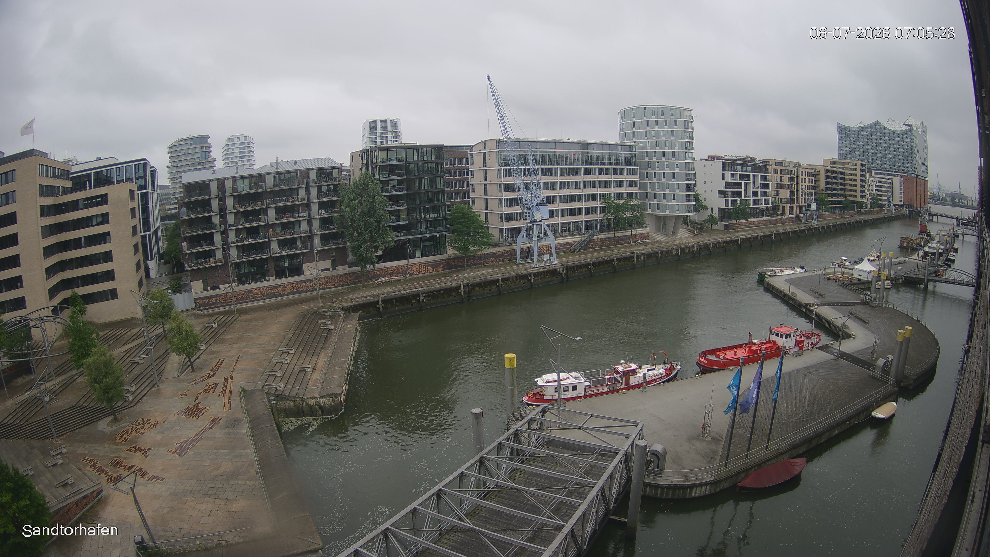 Archiv Foto Webcam Hamburg: HafenCity und Elbphilharmonie
