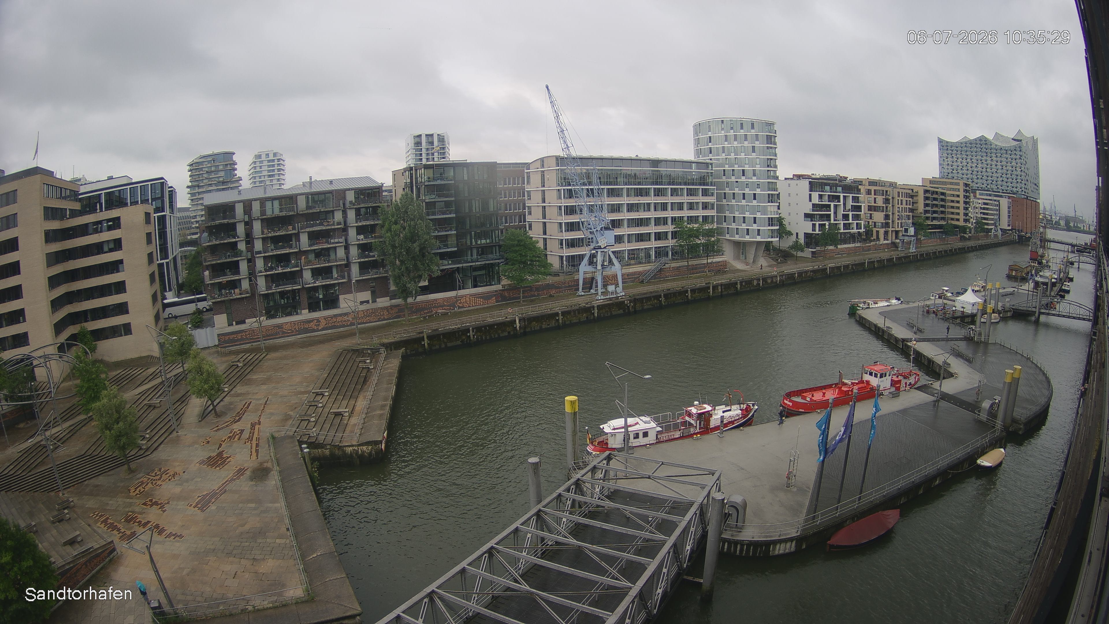 Archiv Foto Webcam Hamburg: HafenCity und Elbphilharmonie