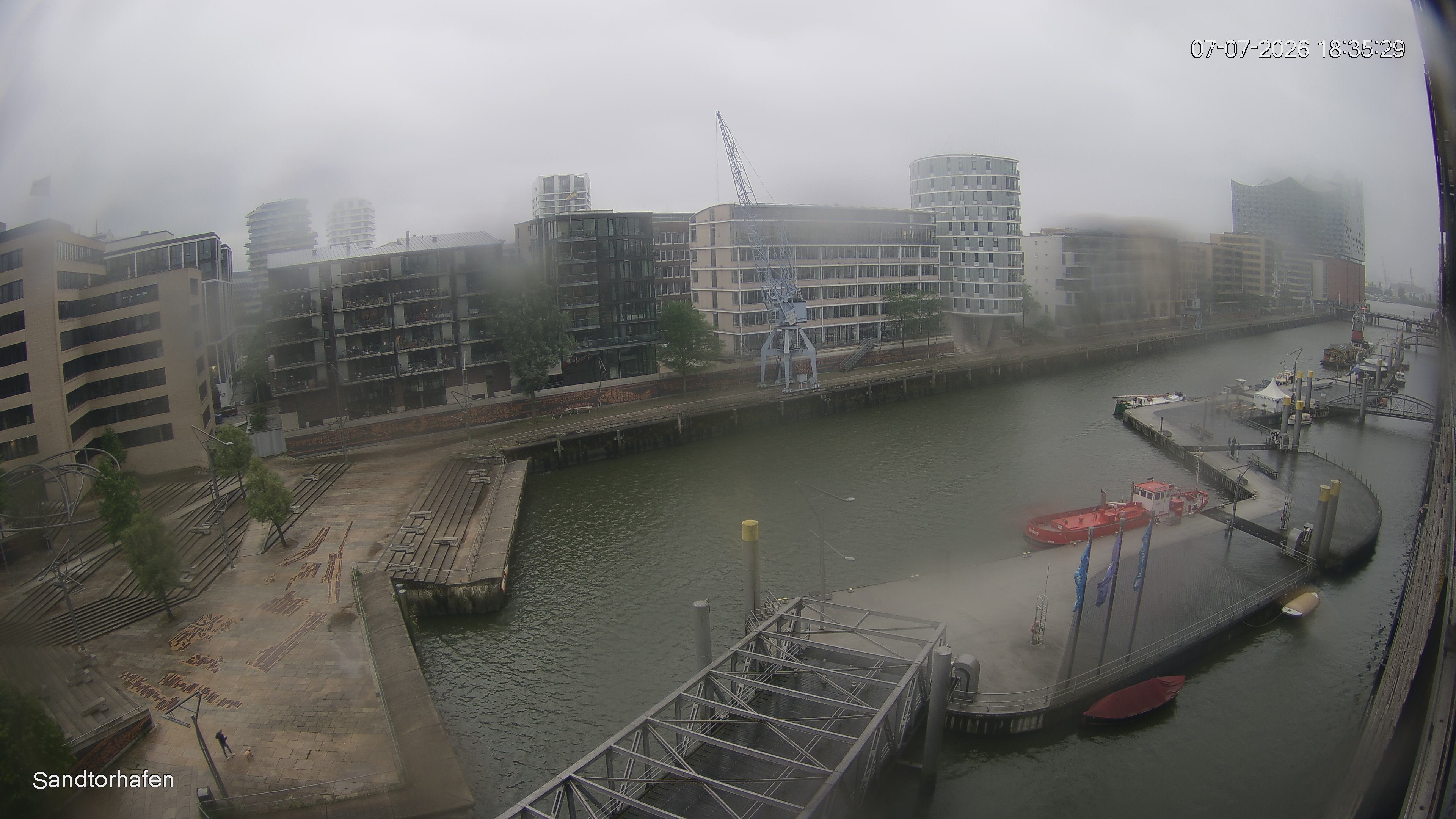 Archiv Foto Webcam Hamburg: HafenCity und Elbphilharmonie