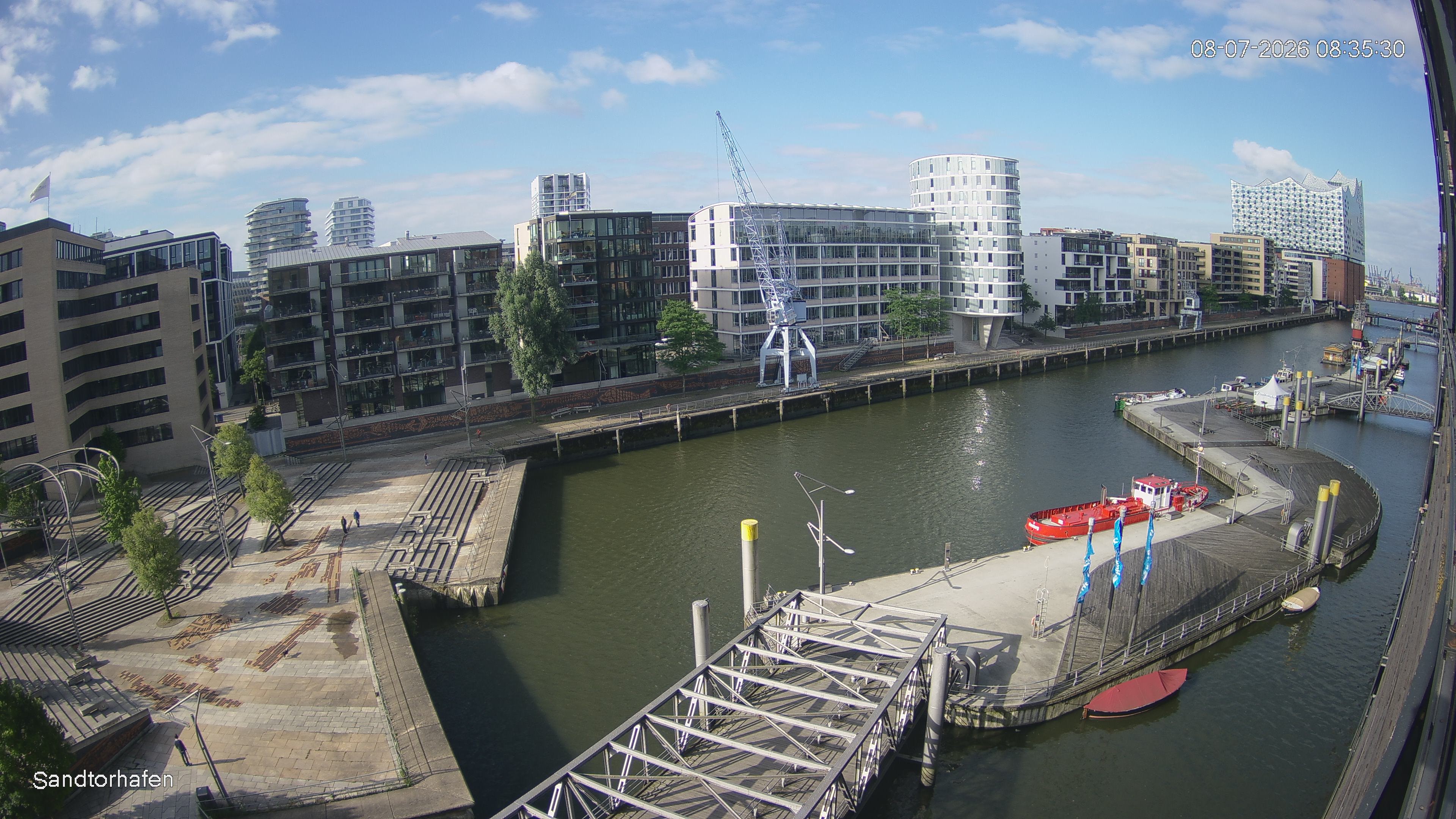 Archived image Webcam Harbour Hall Hamburg