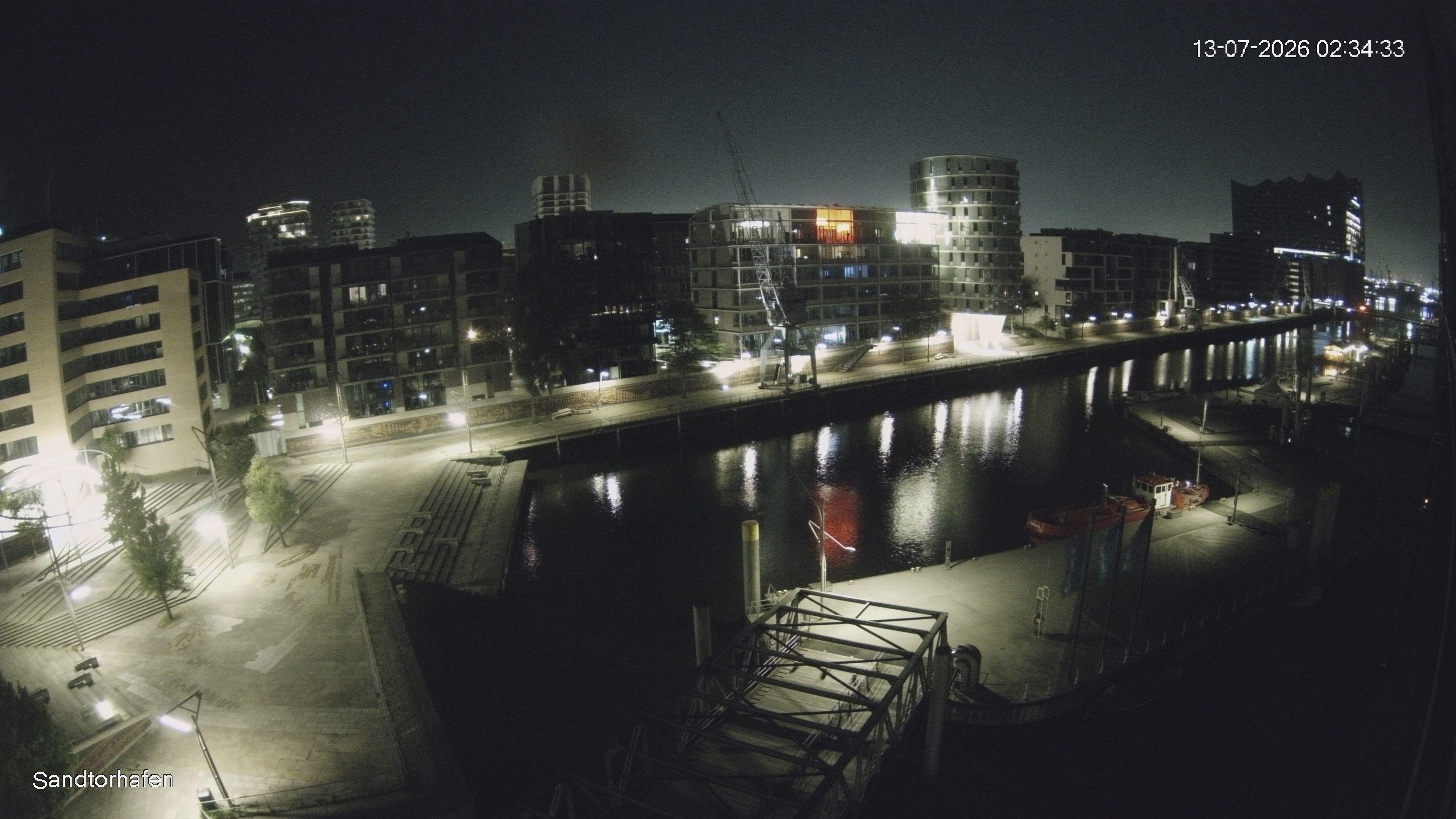Archived image Webcam Harbour Hall Hamburg