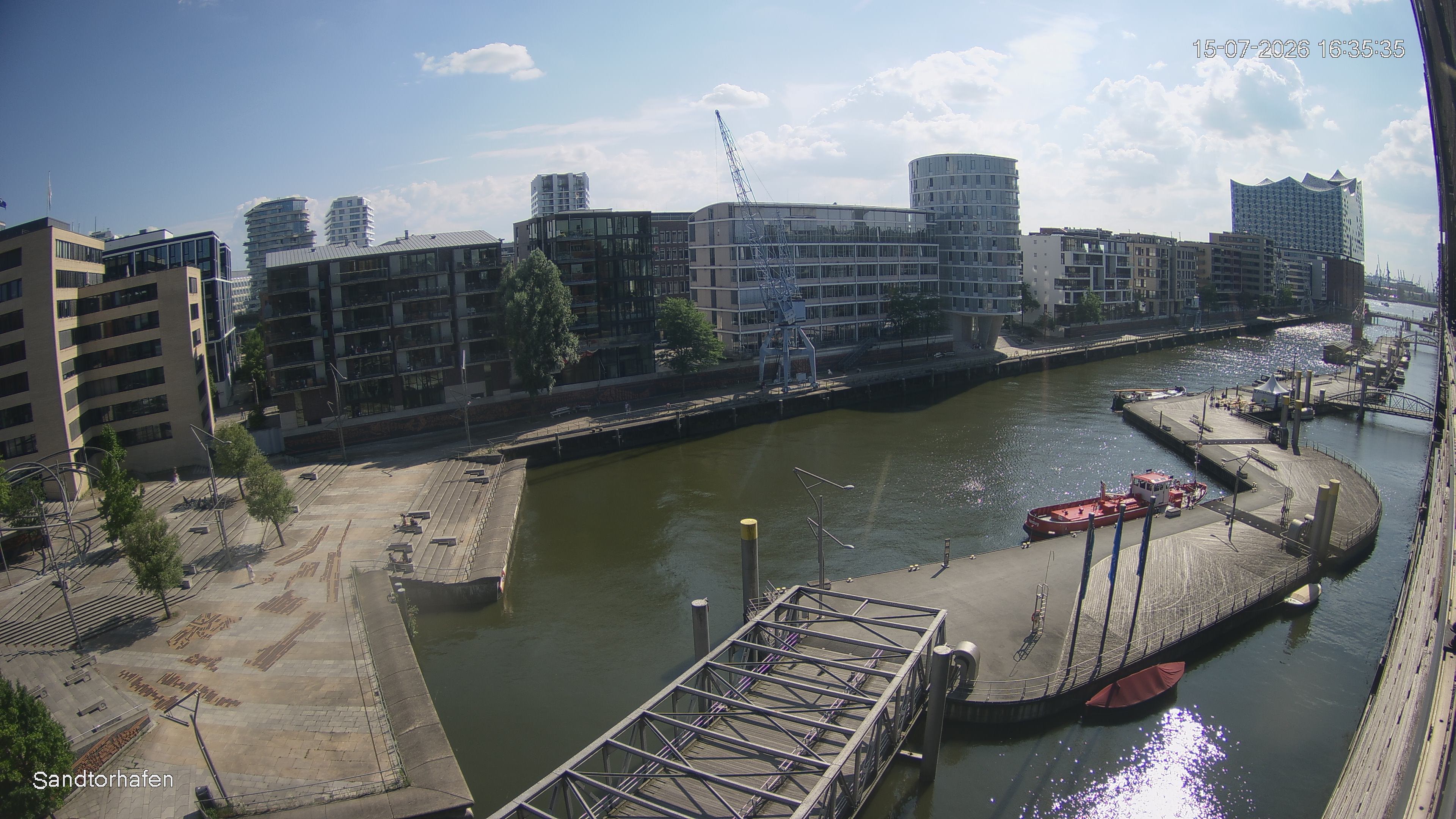 Archived image Webcam Harbour Hall Hamburg