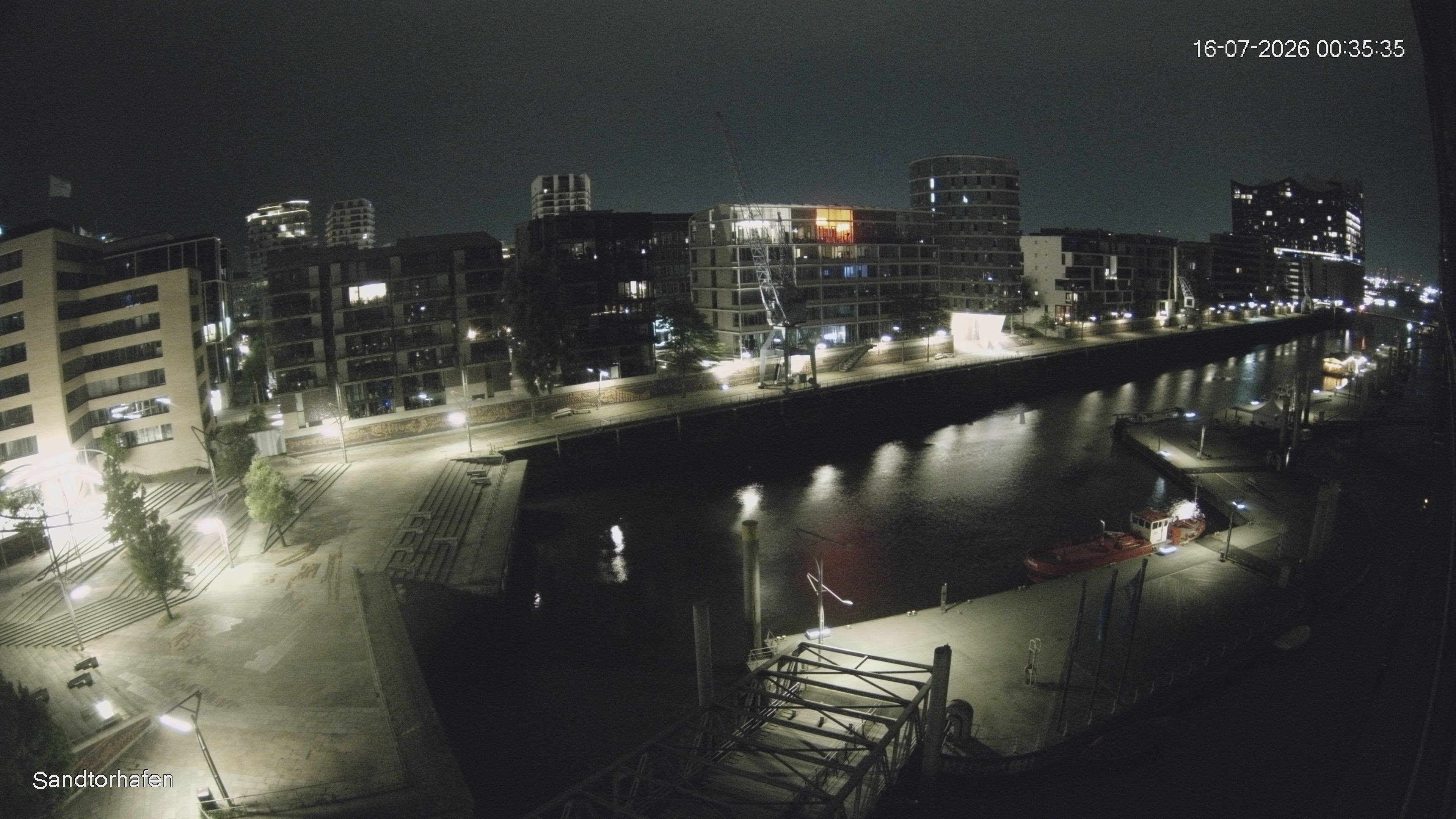 Archived image Webcam Harbour Hall Hamburg