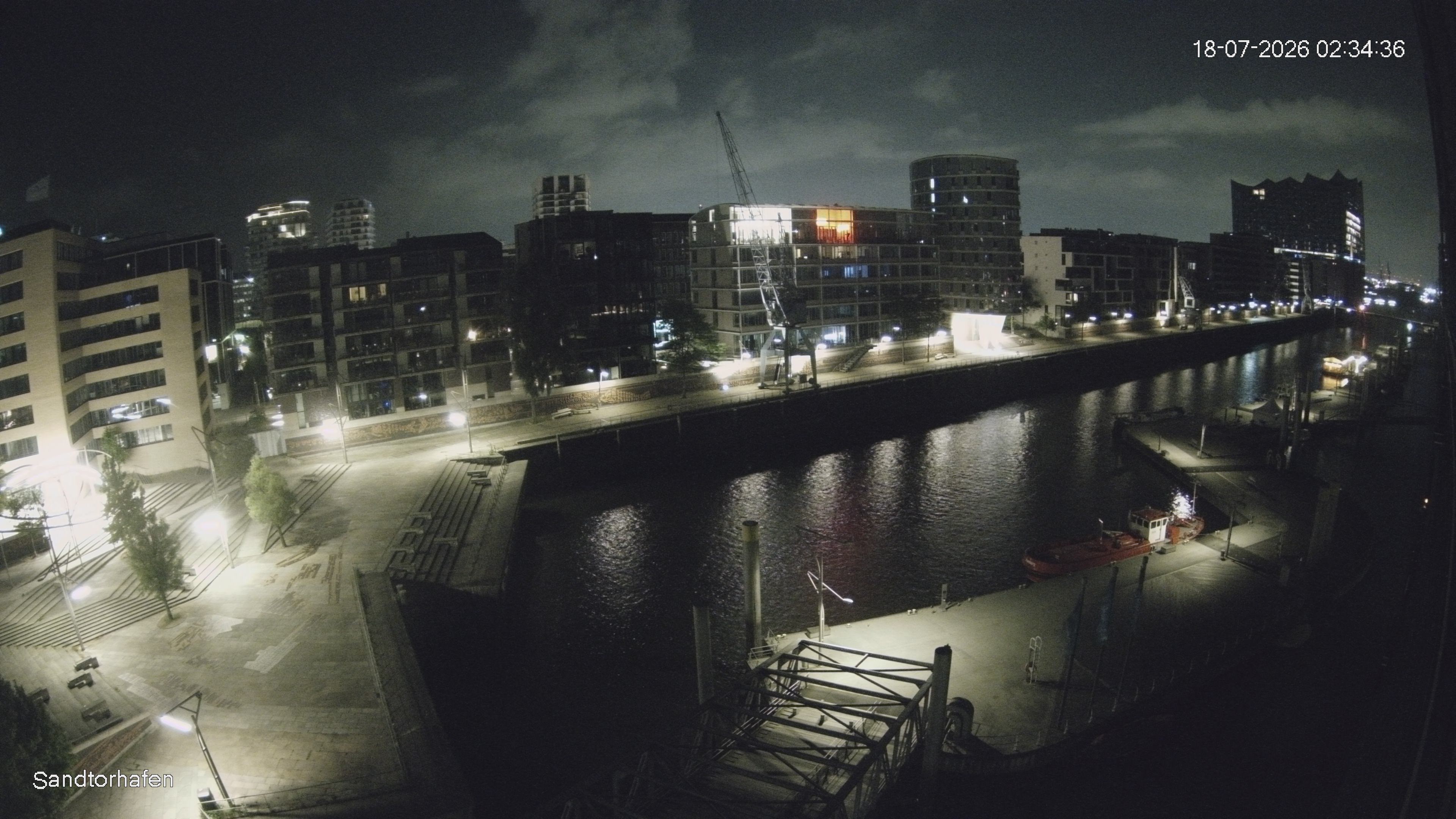 Archiv Foto Webcam Hamburg: HafenCity und Elbphilharmonie