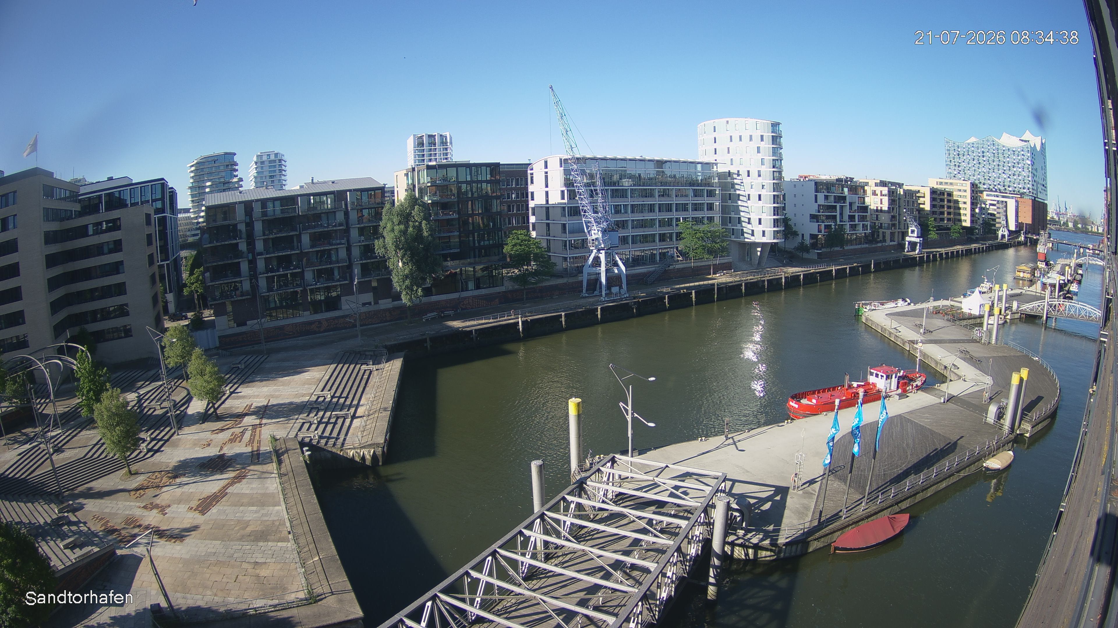 Archiv Foto Webcam Hamburg: HafenCity und Elbphilharmonie