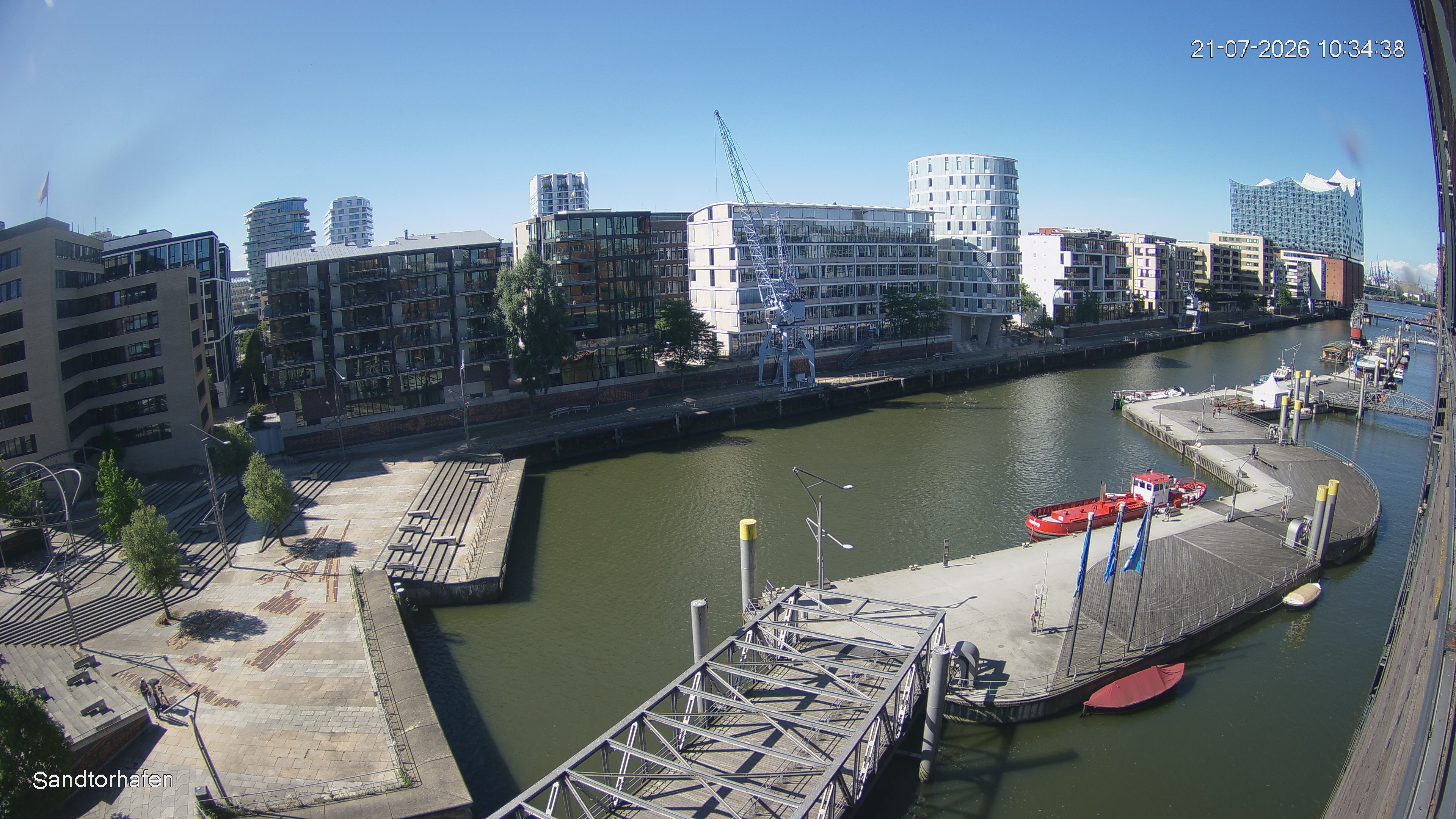 Archiv Foto Webcam Hamburg: HafenCity und Elbphilharmonie