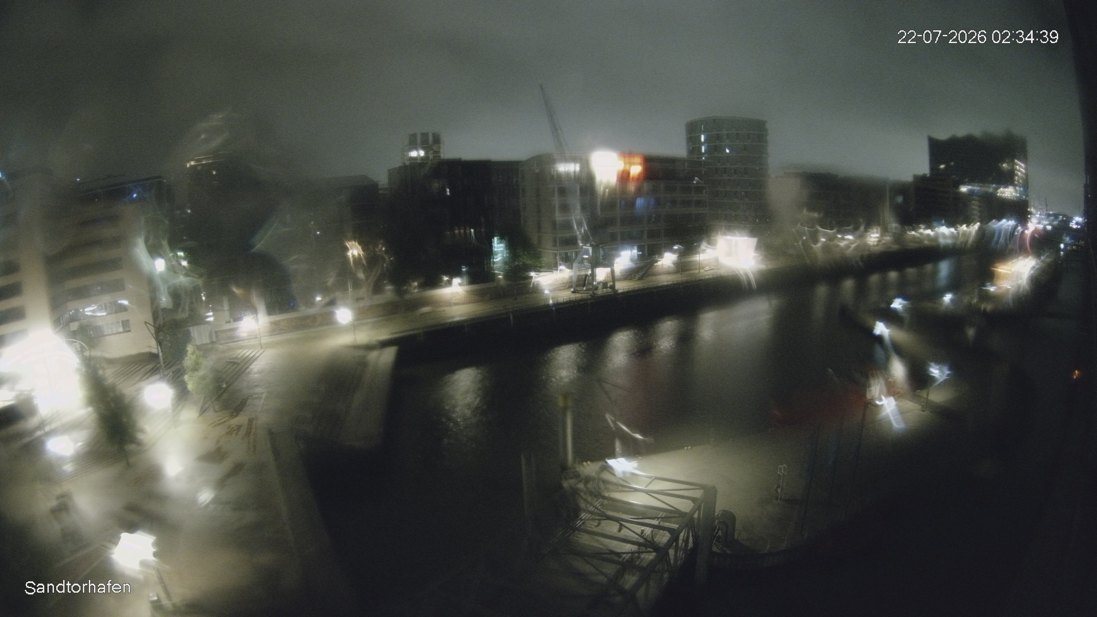 Archiv Foto Webcam Hamburg: HafenCity und Elbphilharmonie