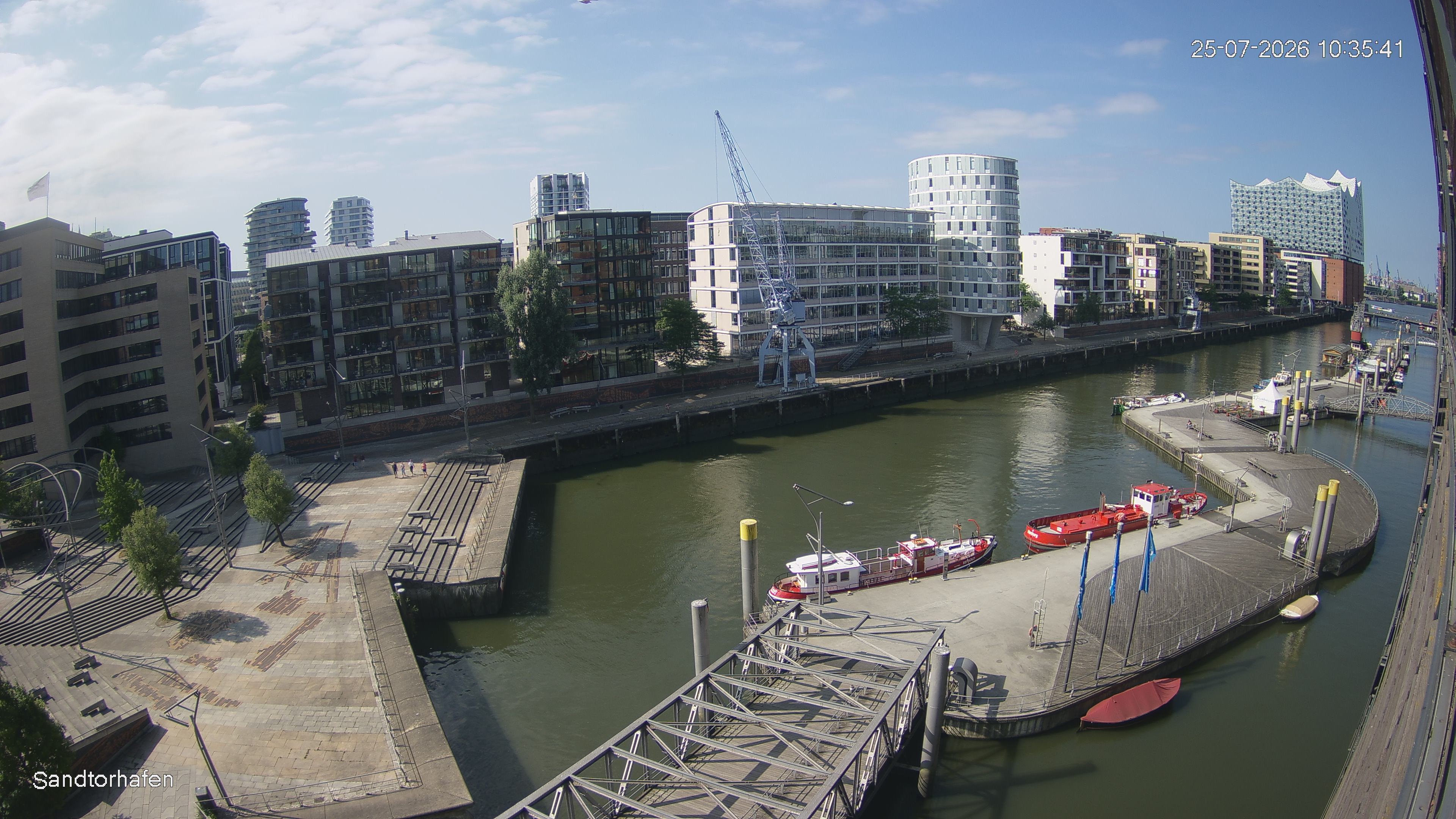 Archiv Foto Webcam Hamburg: HafenCity und Elbphilharmonie
