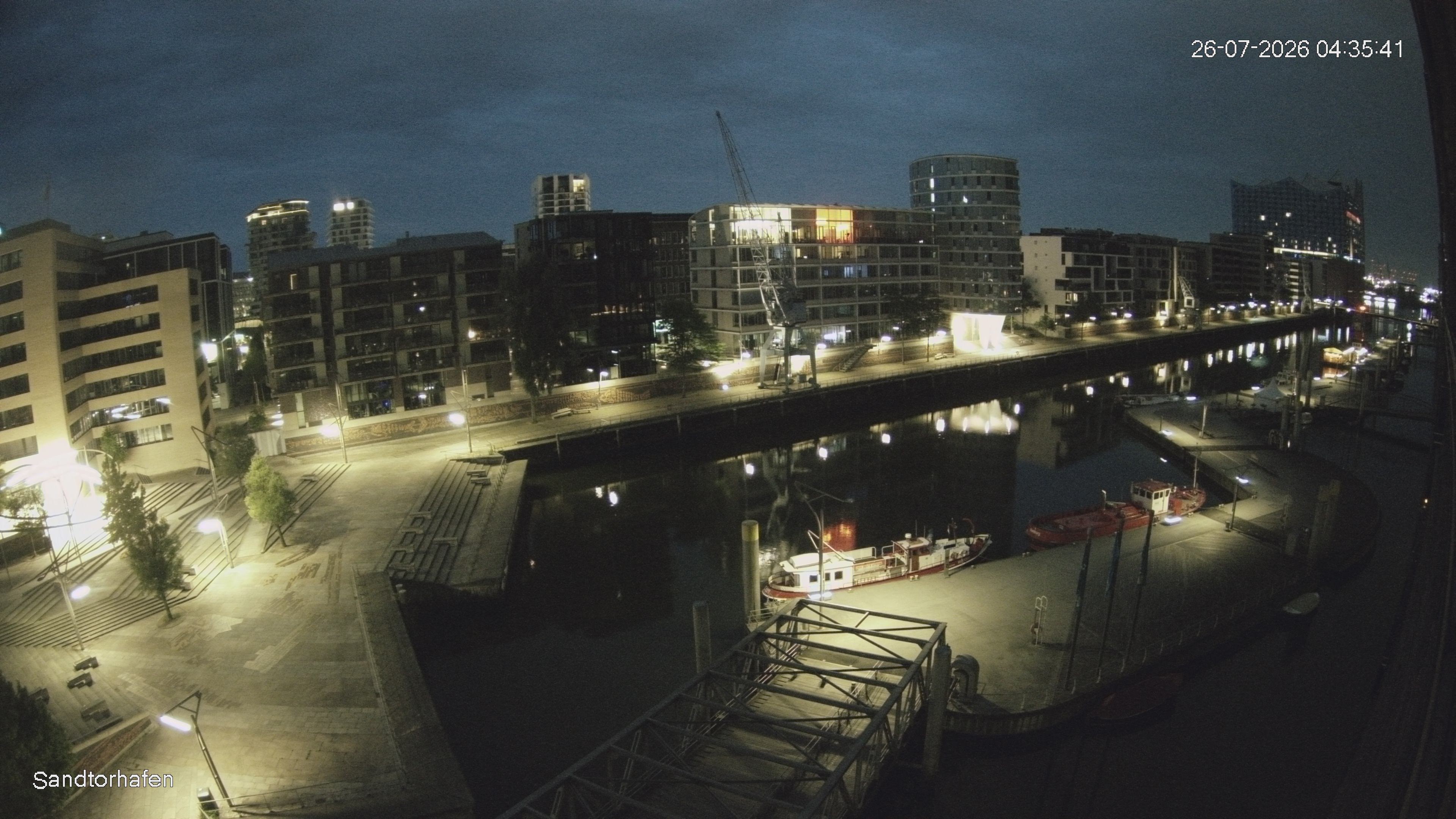 Archiv Foto Webcam Hamburg: HafenCity und Elbphilharmonie