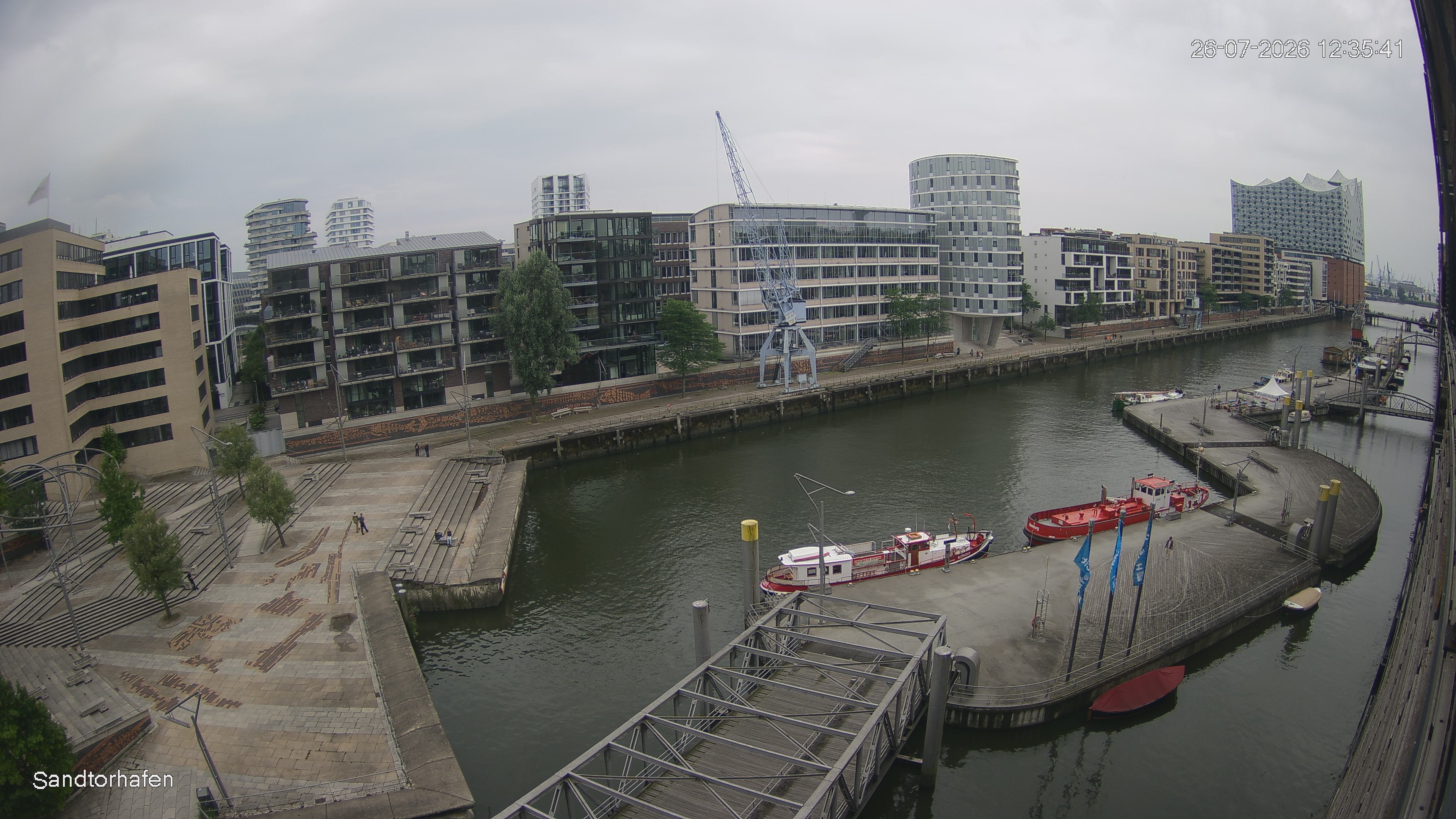 Archiv Foto Webcam Hamburg: HafenCity und Elbphilharmonie