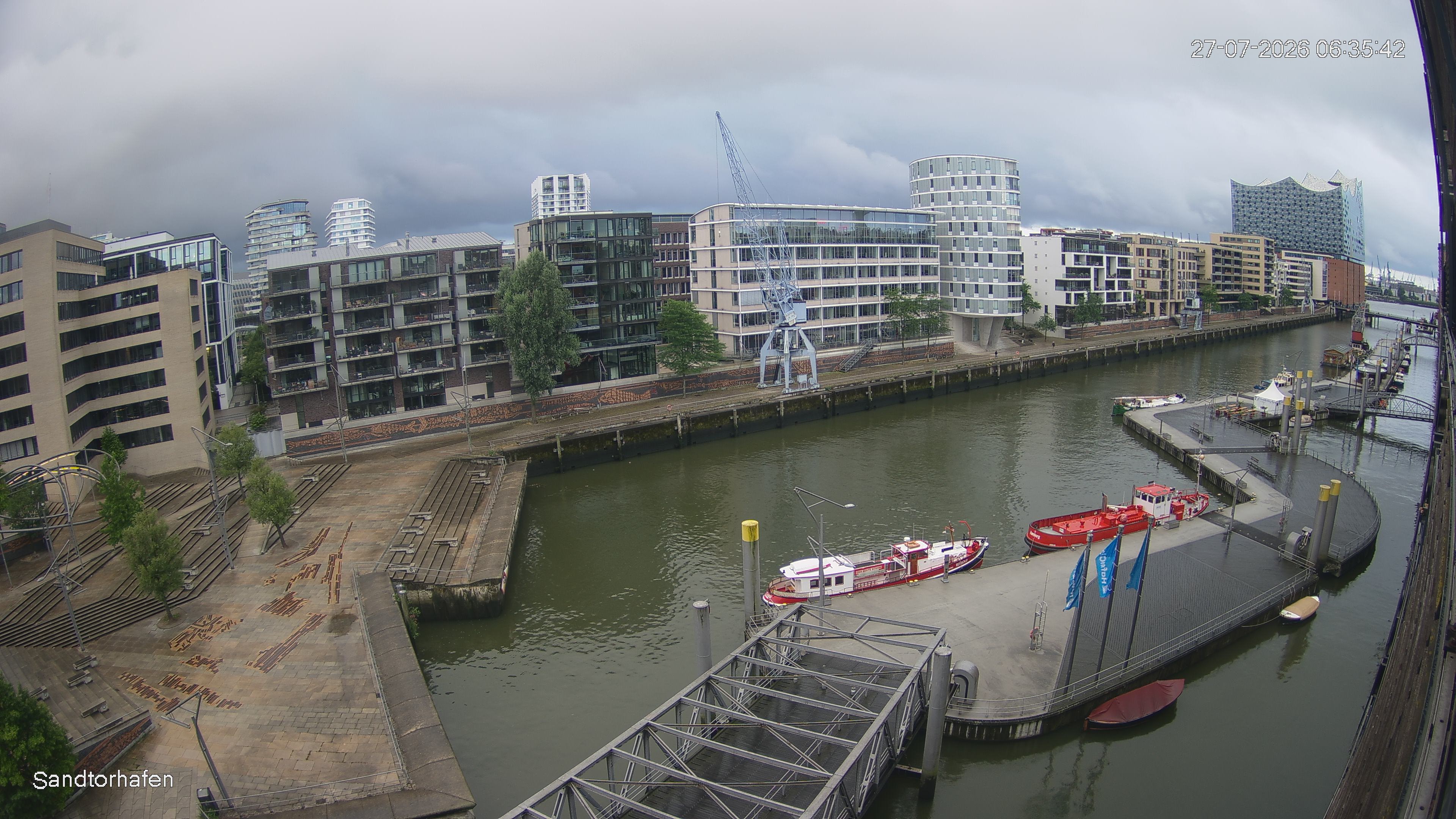 Archiv Foto Webcam Hamburg: HafenCity und Elbphilharmonie