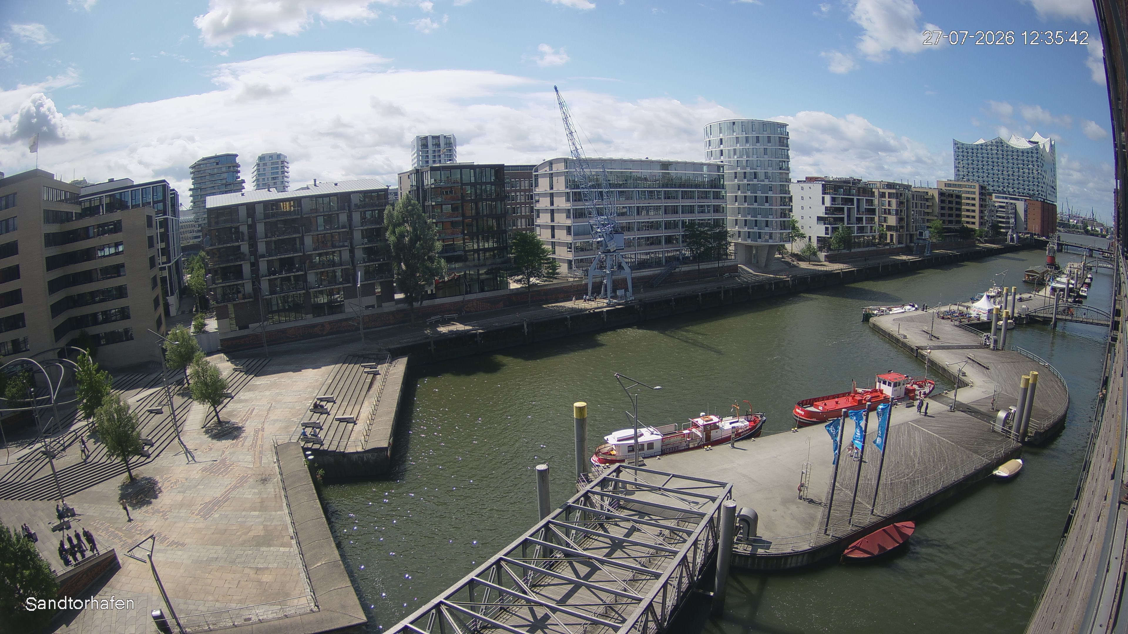 Archiv Foto Webcam Hamburg: HafenCity und Elbphilharmonie