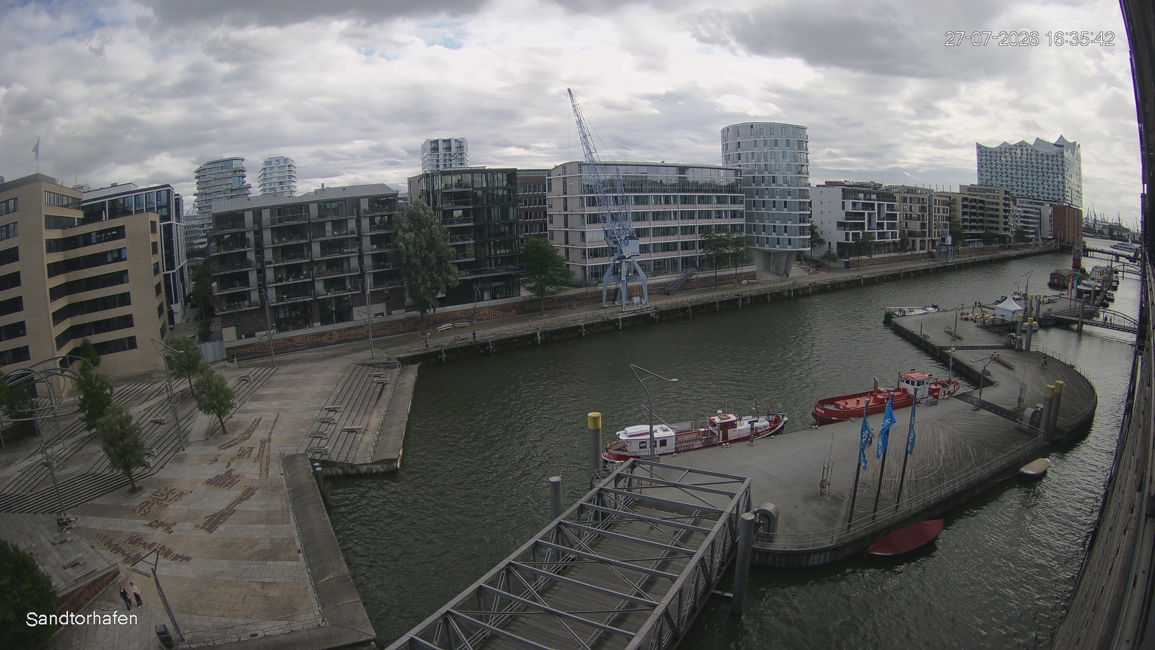 Archiv Foto Webcam Hamburg: HafenCity und Elbphilharmonie