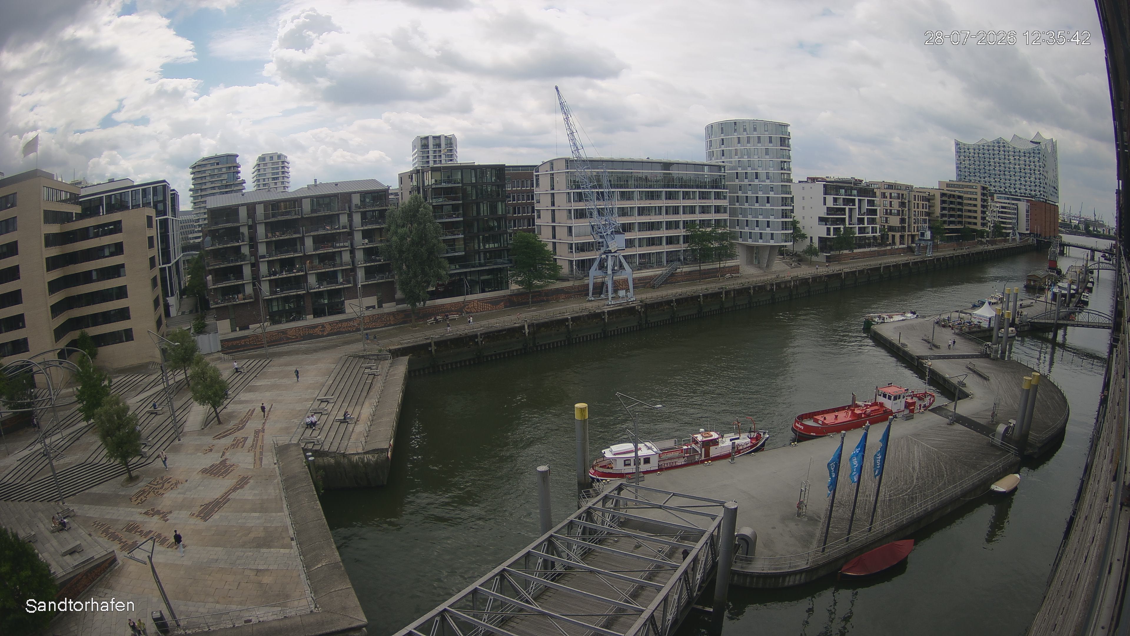 Archived image Webcam Harbour Hall Hamburg