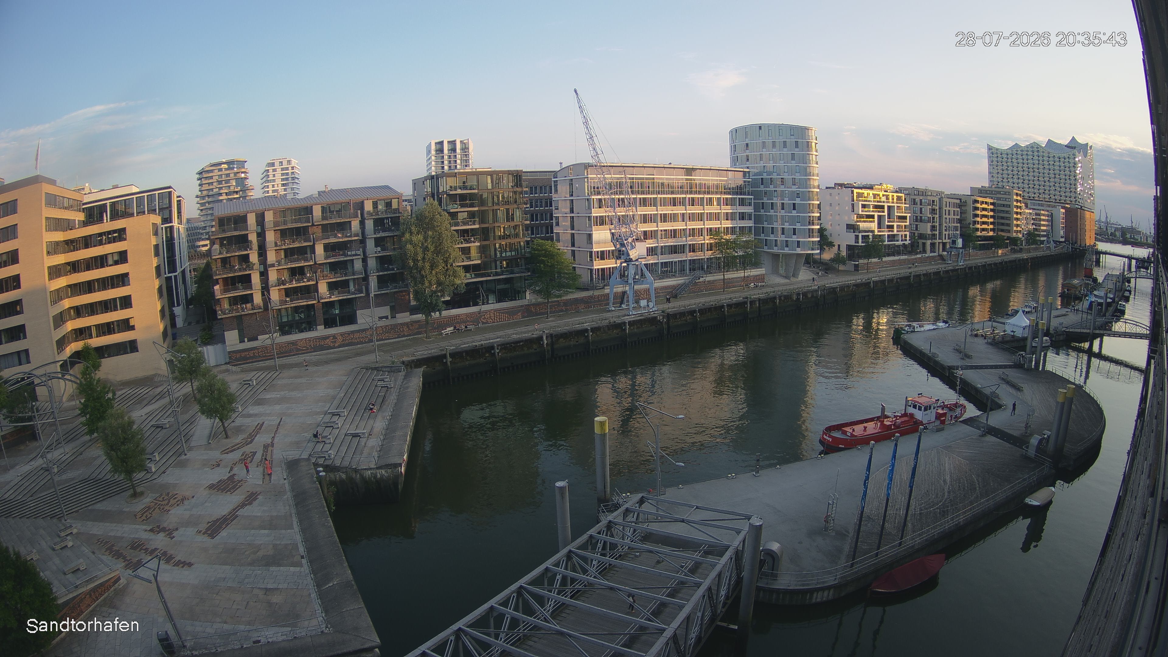Archived image Webcam Harbour Hall Hamburg