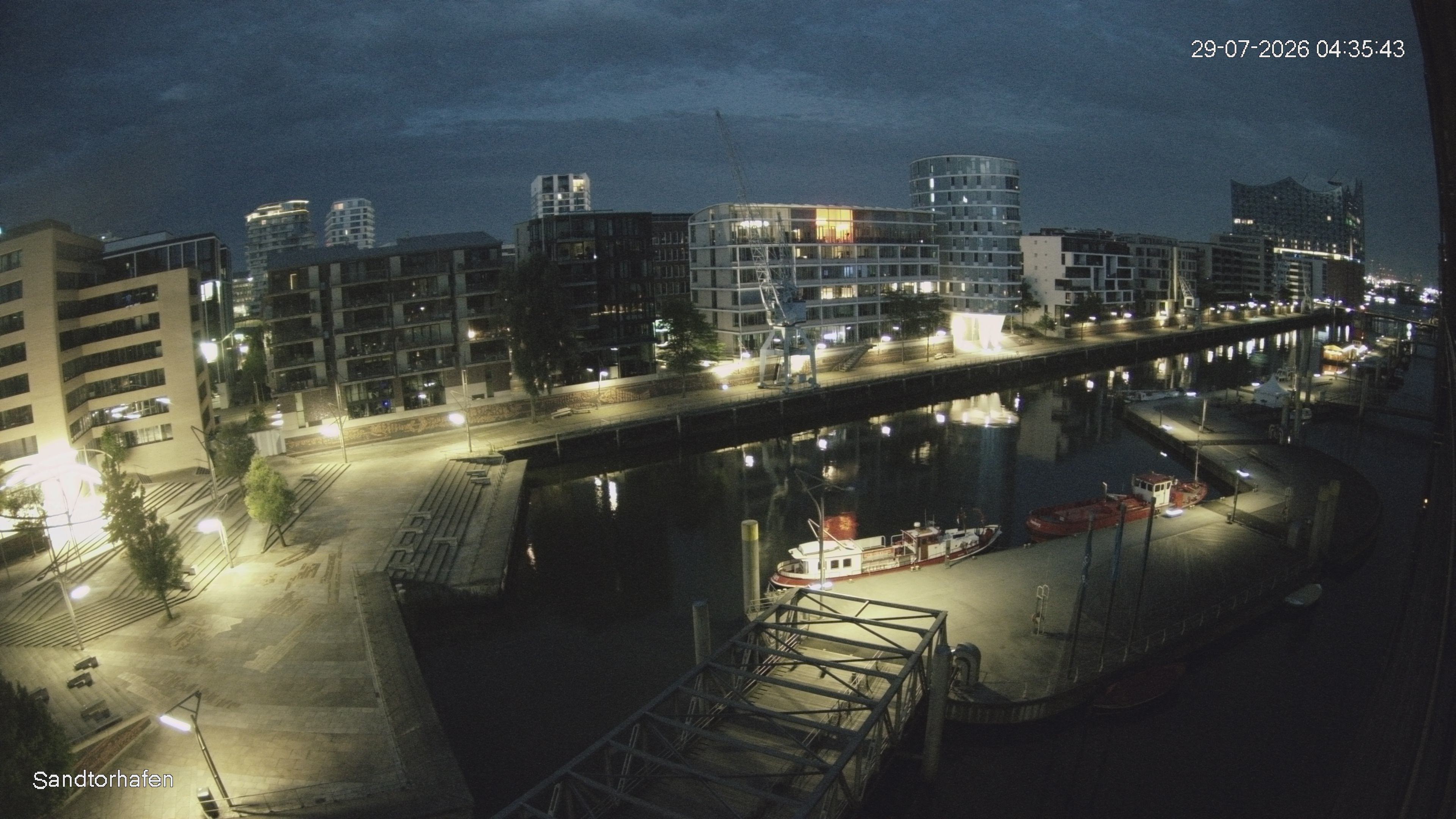 Archiv Foto Webcam Hamburg: HafenCity und Elbphilharmonie