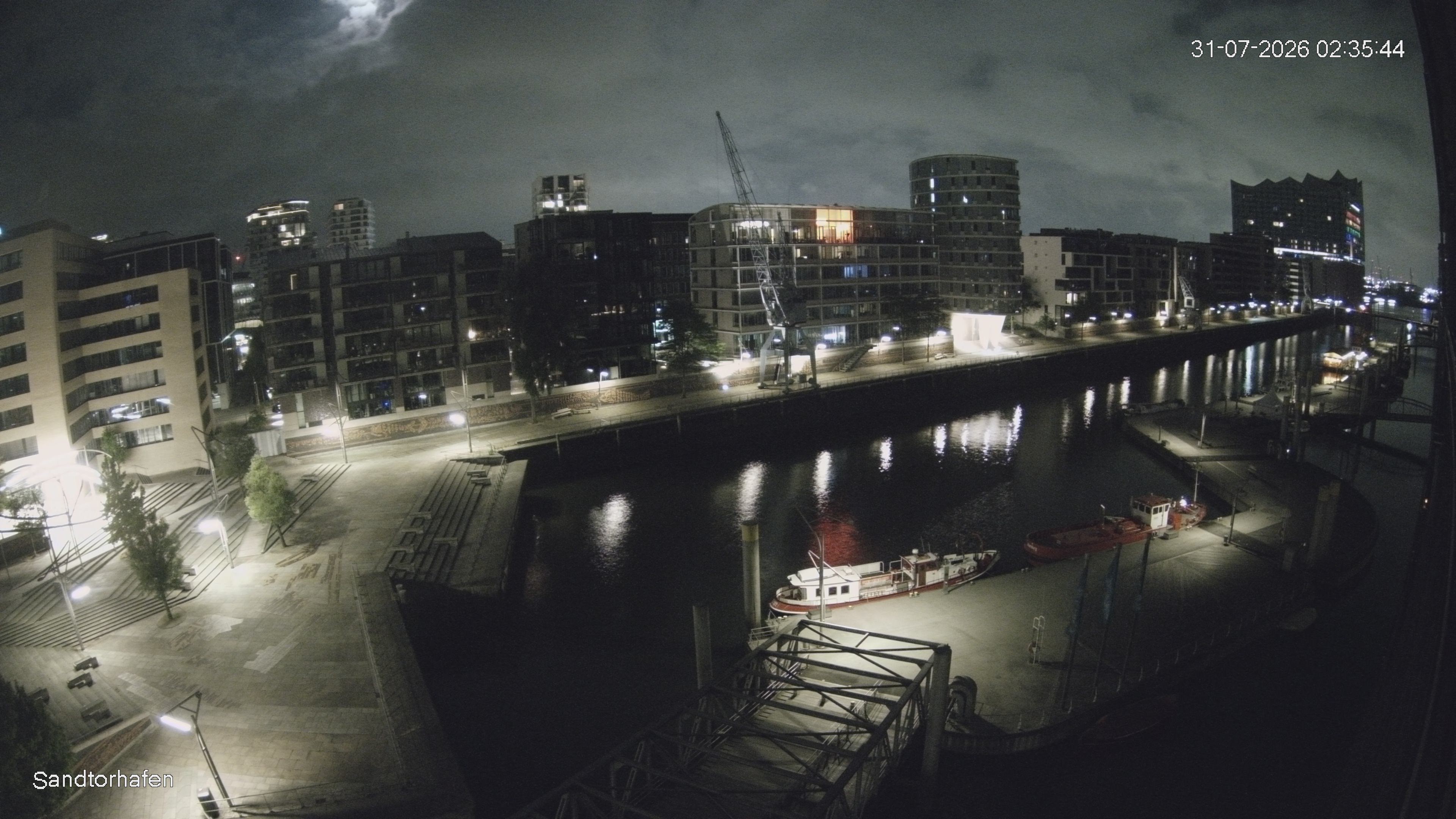 Archiv Foto Webcam Hamburg: HafenCity und Elbphilharmonie