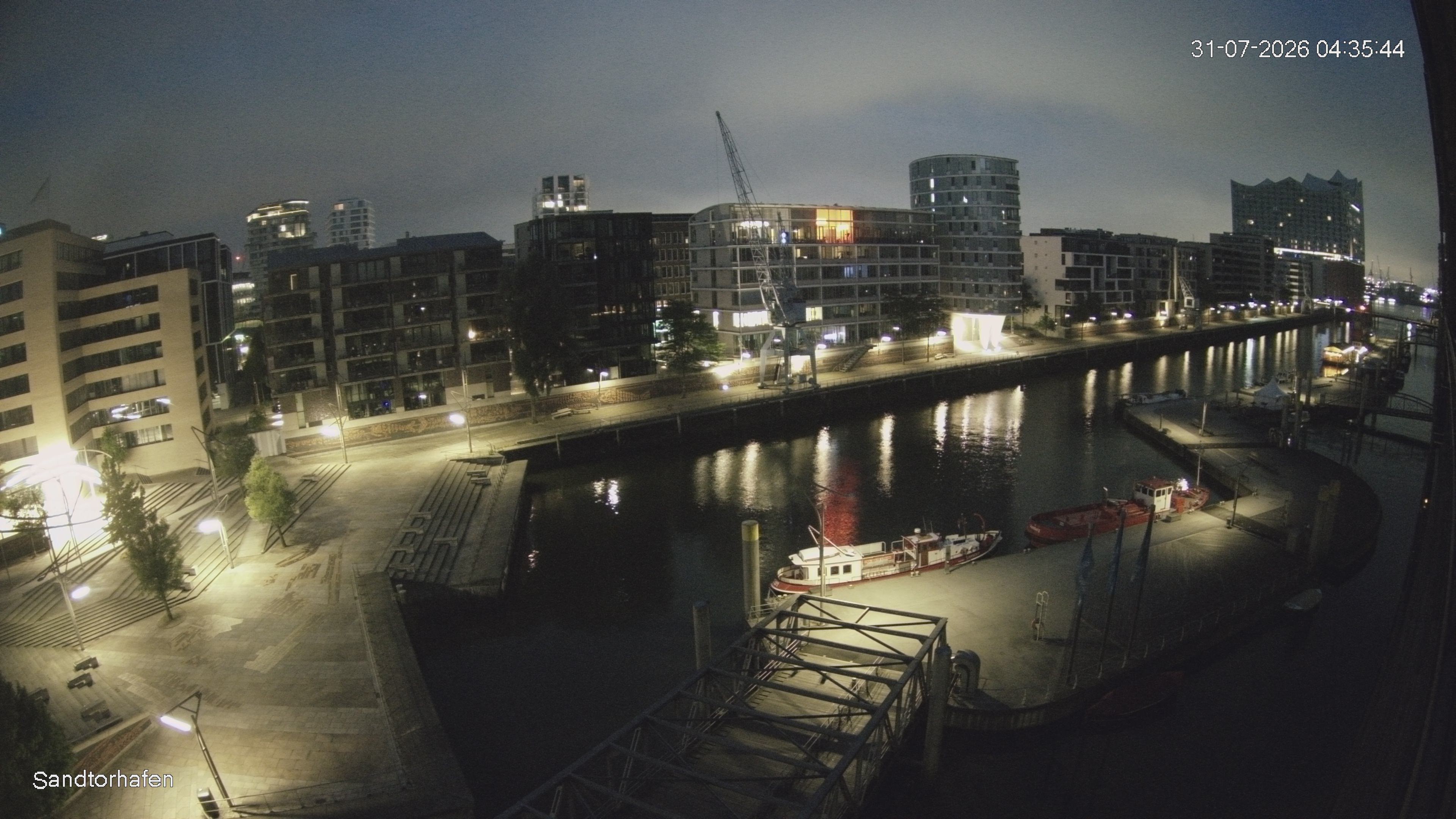 Archiv Foto Webcam Hamburg: HafenCity und Elbphilharmonie