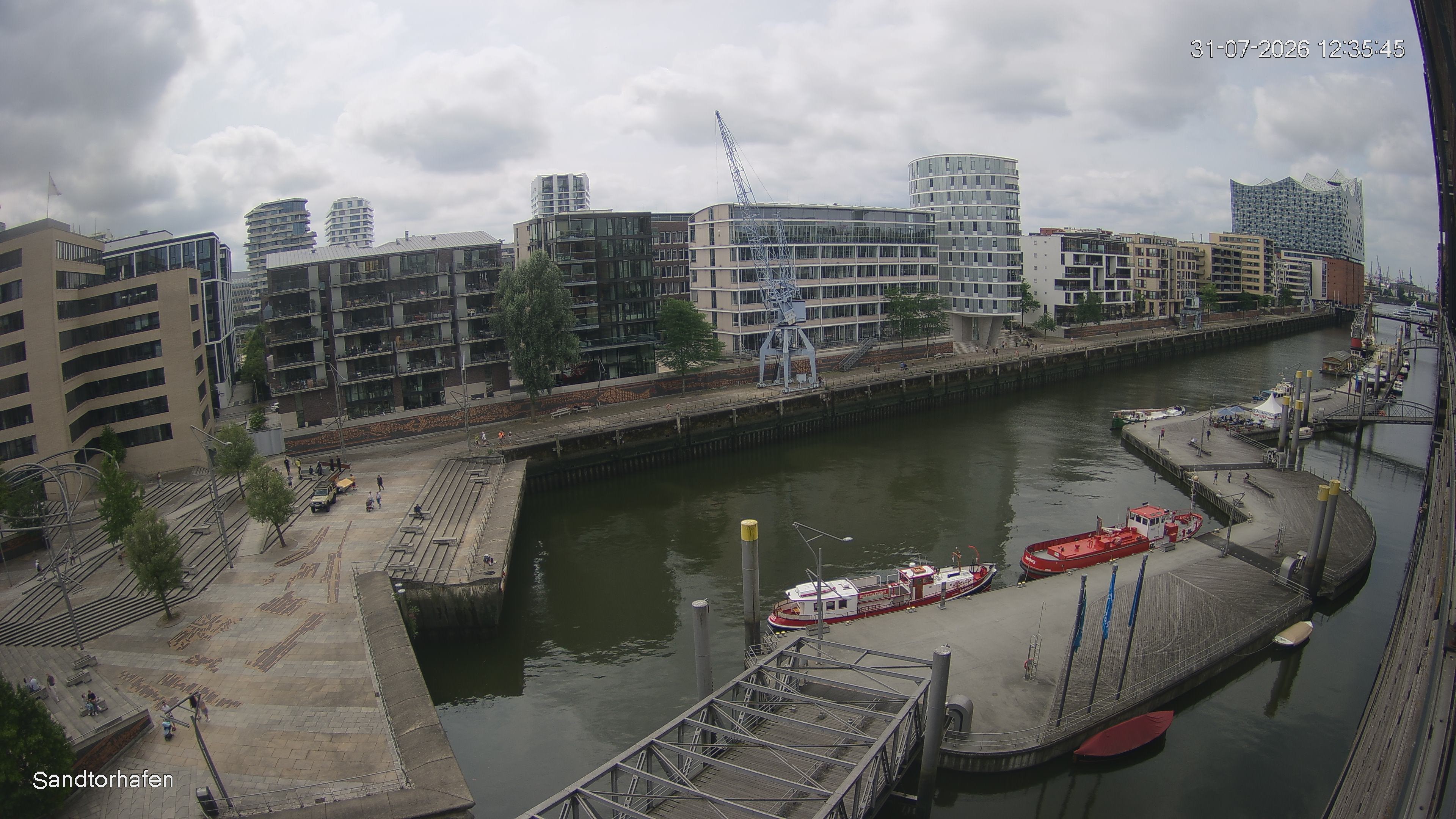 Archiv Foto Webcam Hamburg: HafenCity und Elbphilharmonie